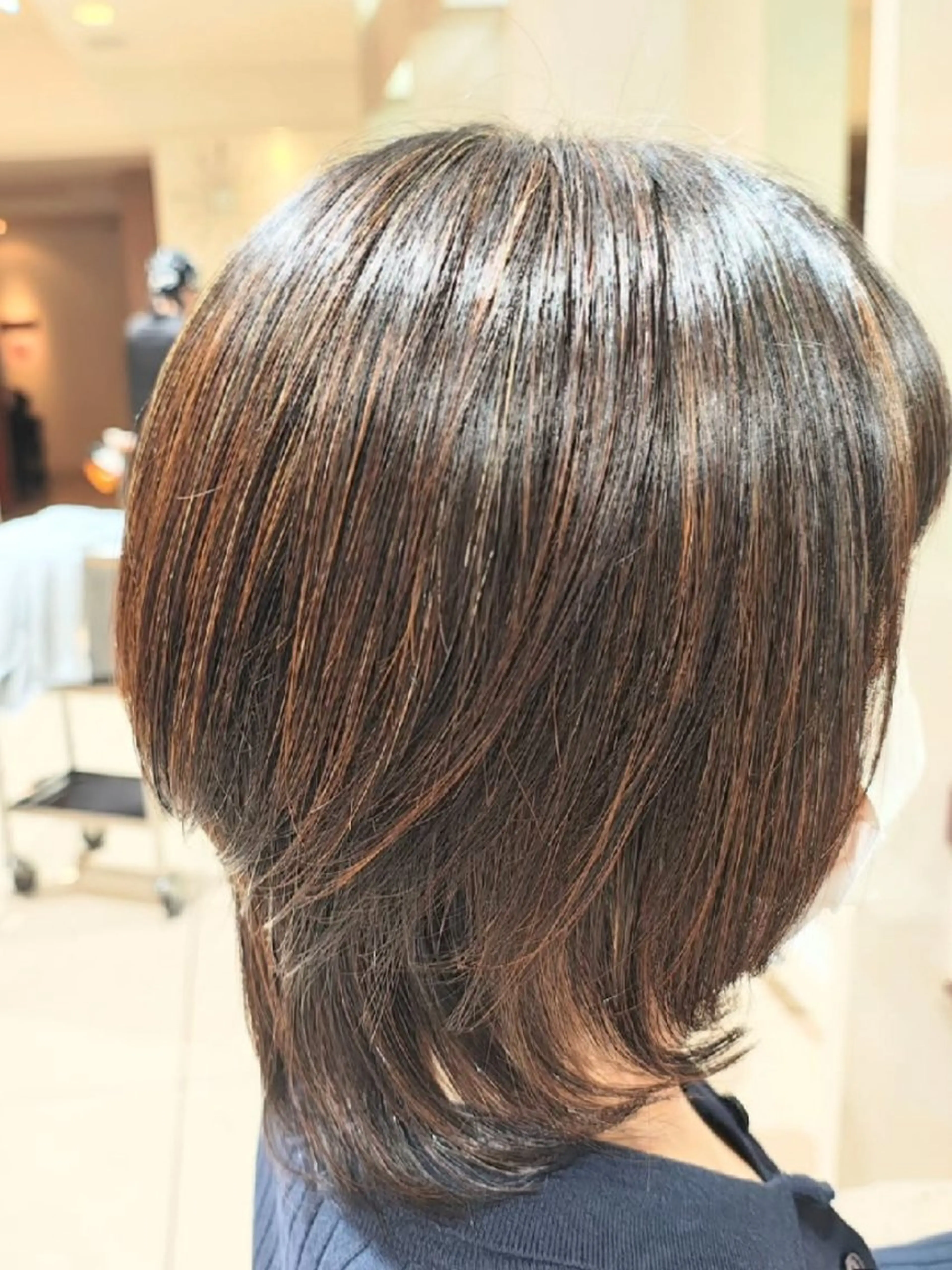 ミディアム カラー 清水 怜子のヘアスタイル