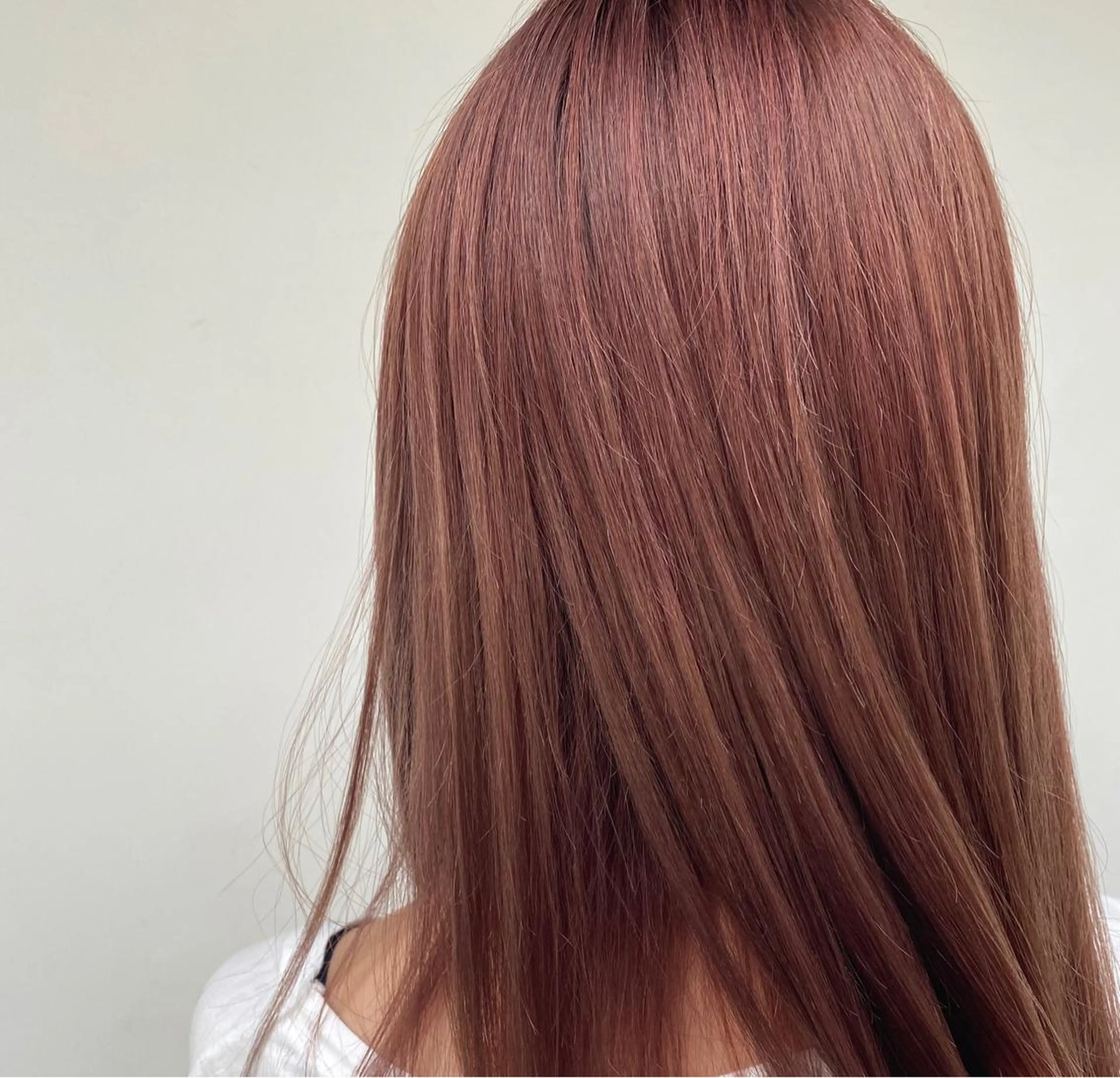 セミロング カラー tonari 梅田、中崎町のヘアスタイル