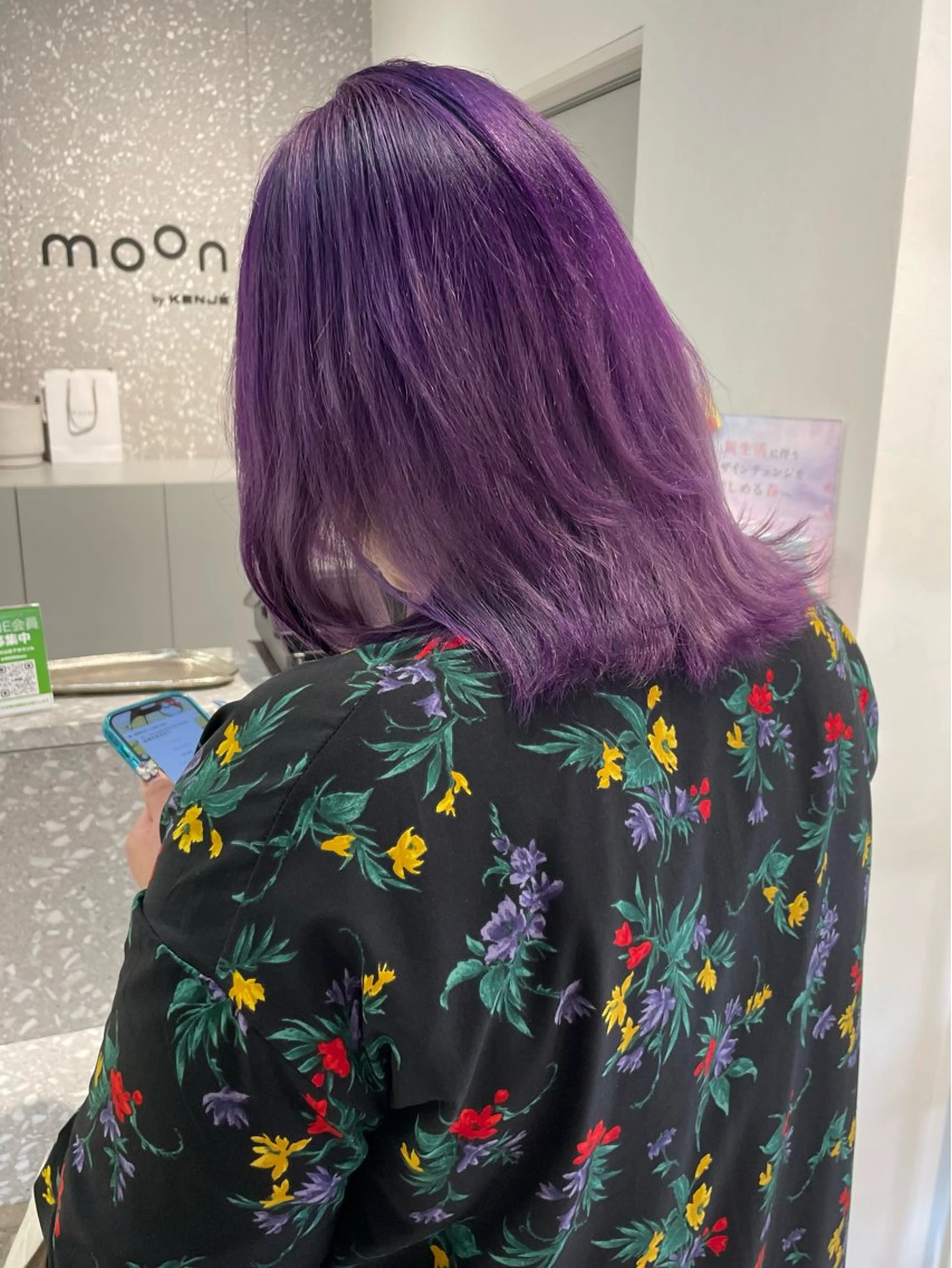 ミディアム カラー カット ヘアカラー トリートメント ダブルカラー,透け カラーHINARIのヘアスタイル