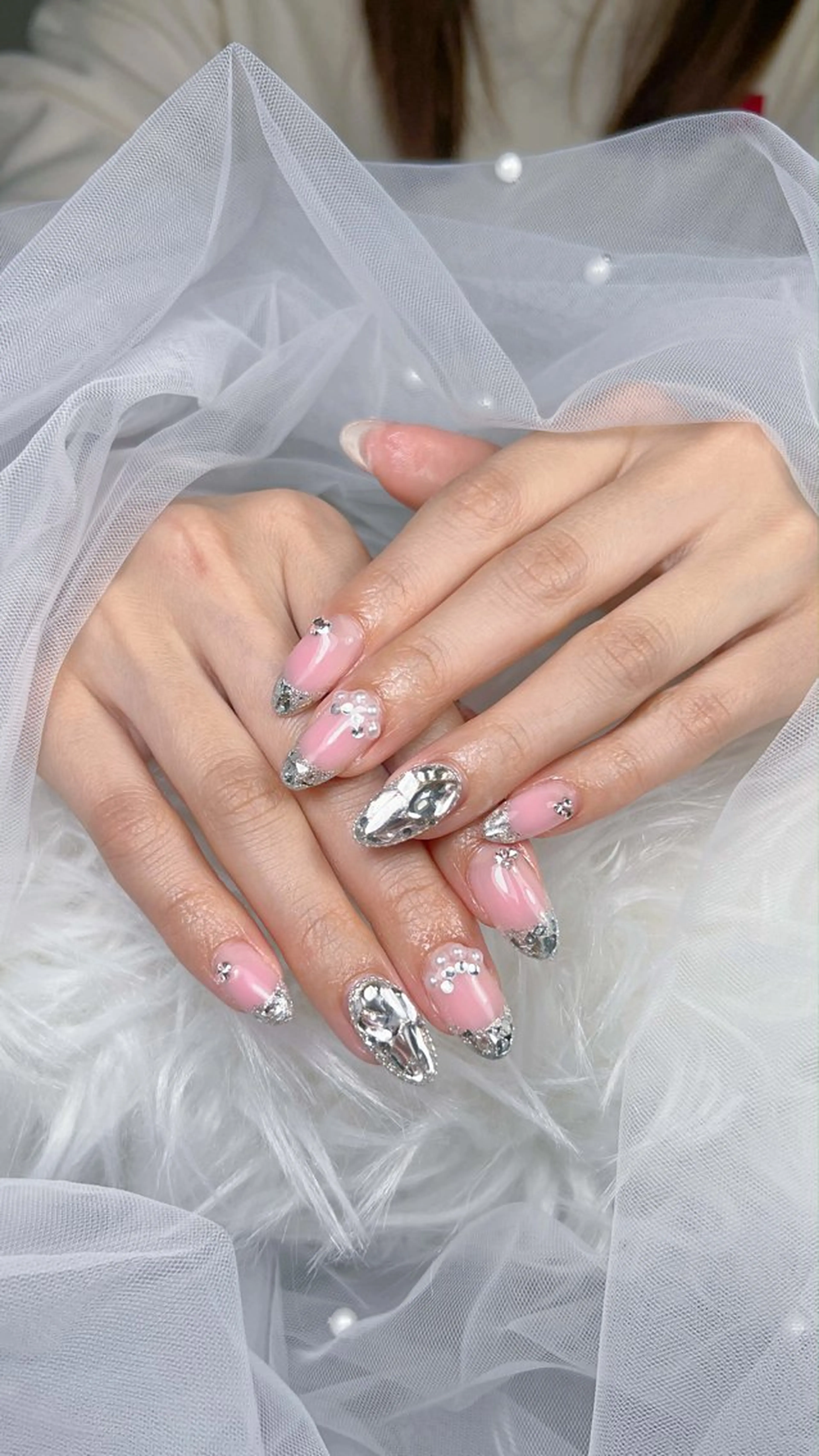 ネイル アートネイル オーロラネイル チークネイル 長さ出し フットネイル Miya _nailのネイルデザイン