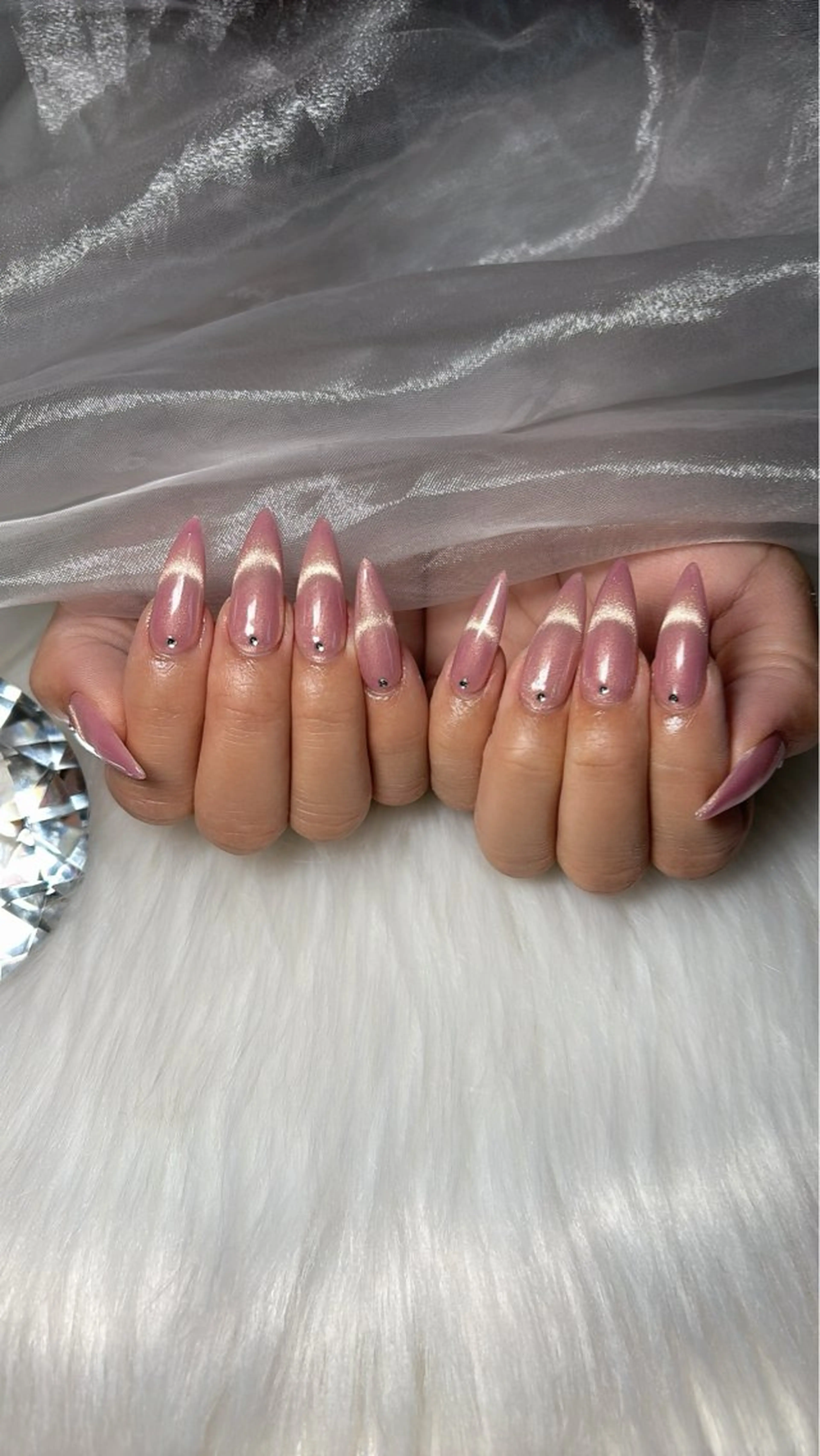 ネイル マグネットネイル Kayo 💅のネイルデザイン