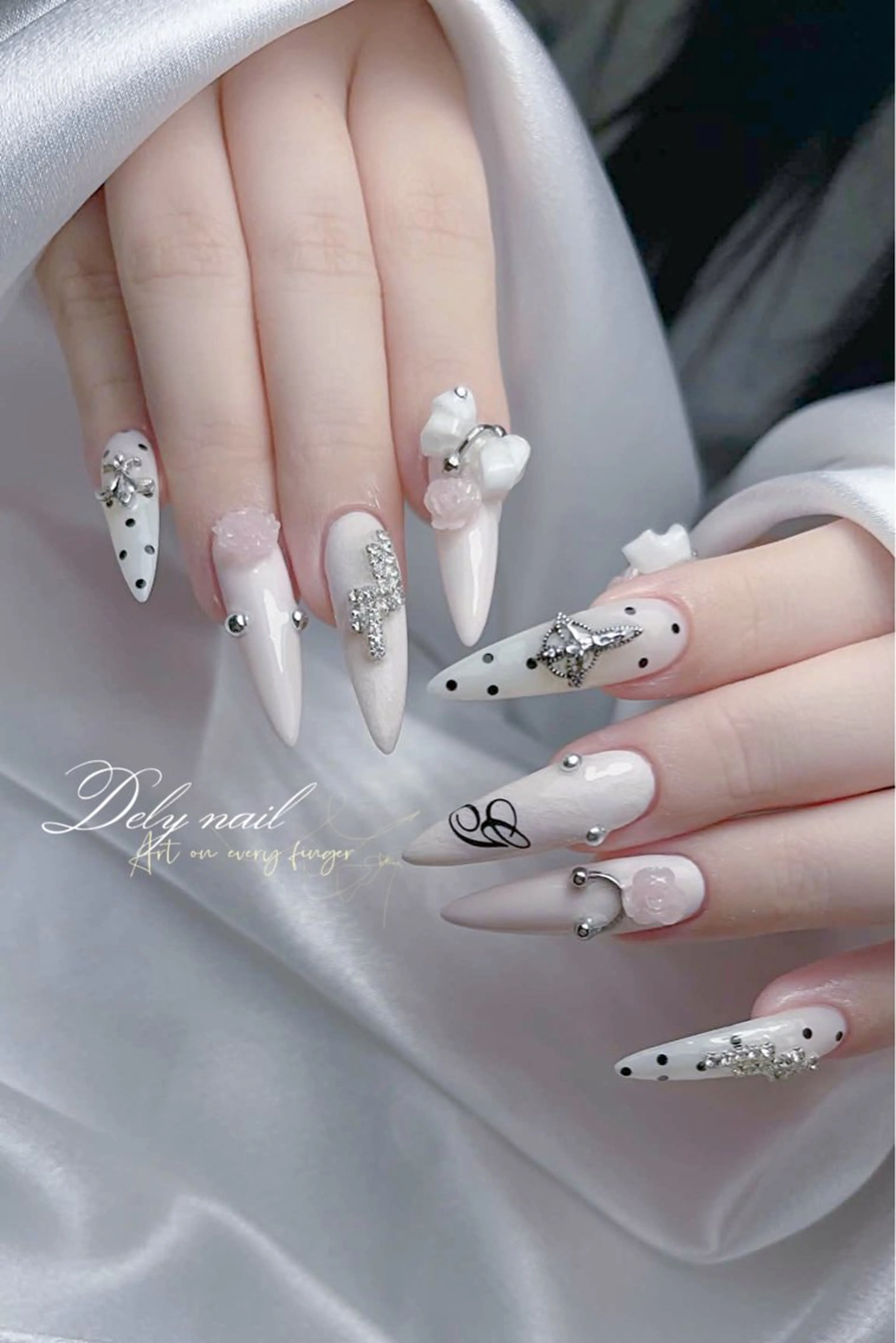 ネイル ハンドネイル Dely Nailのネイルデザイン