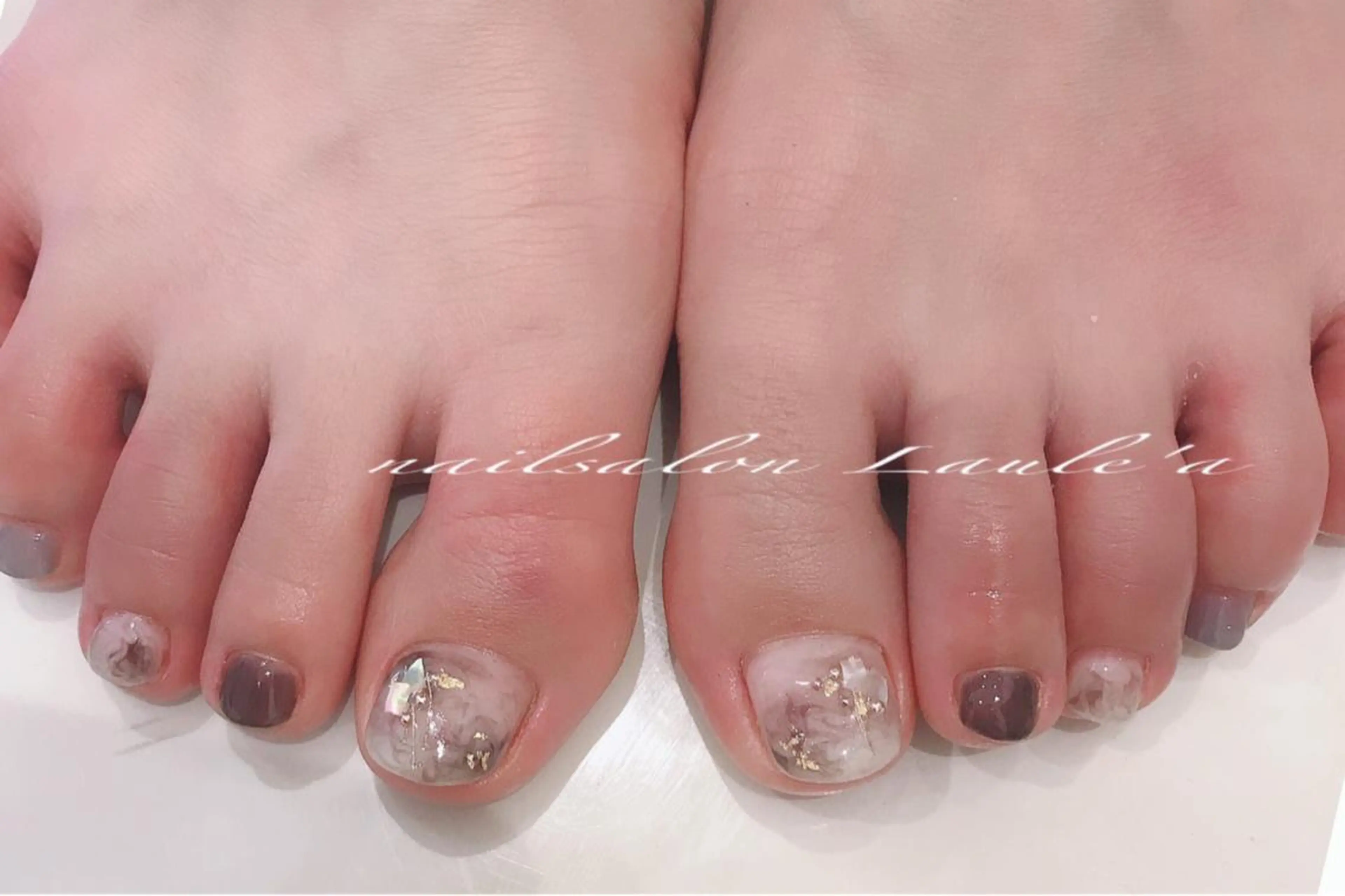 ネイル フットネイル nailsalon Laule'aのネイルデザイン