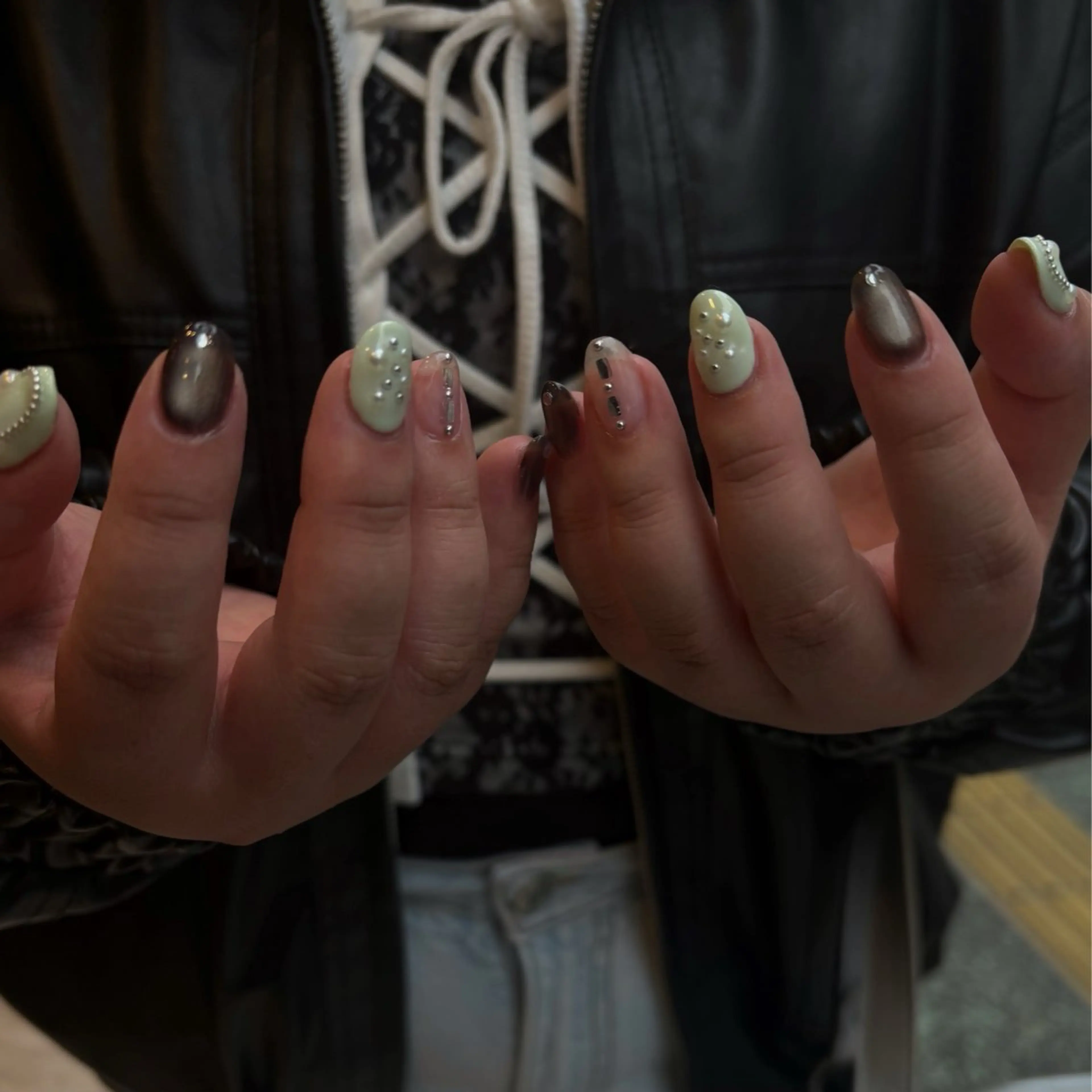 ネイル ハンドネイル haruka🌒 femmeのネイルデザイン