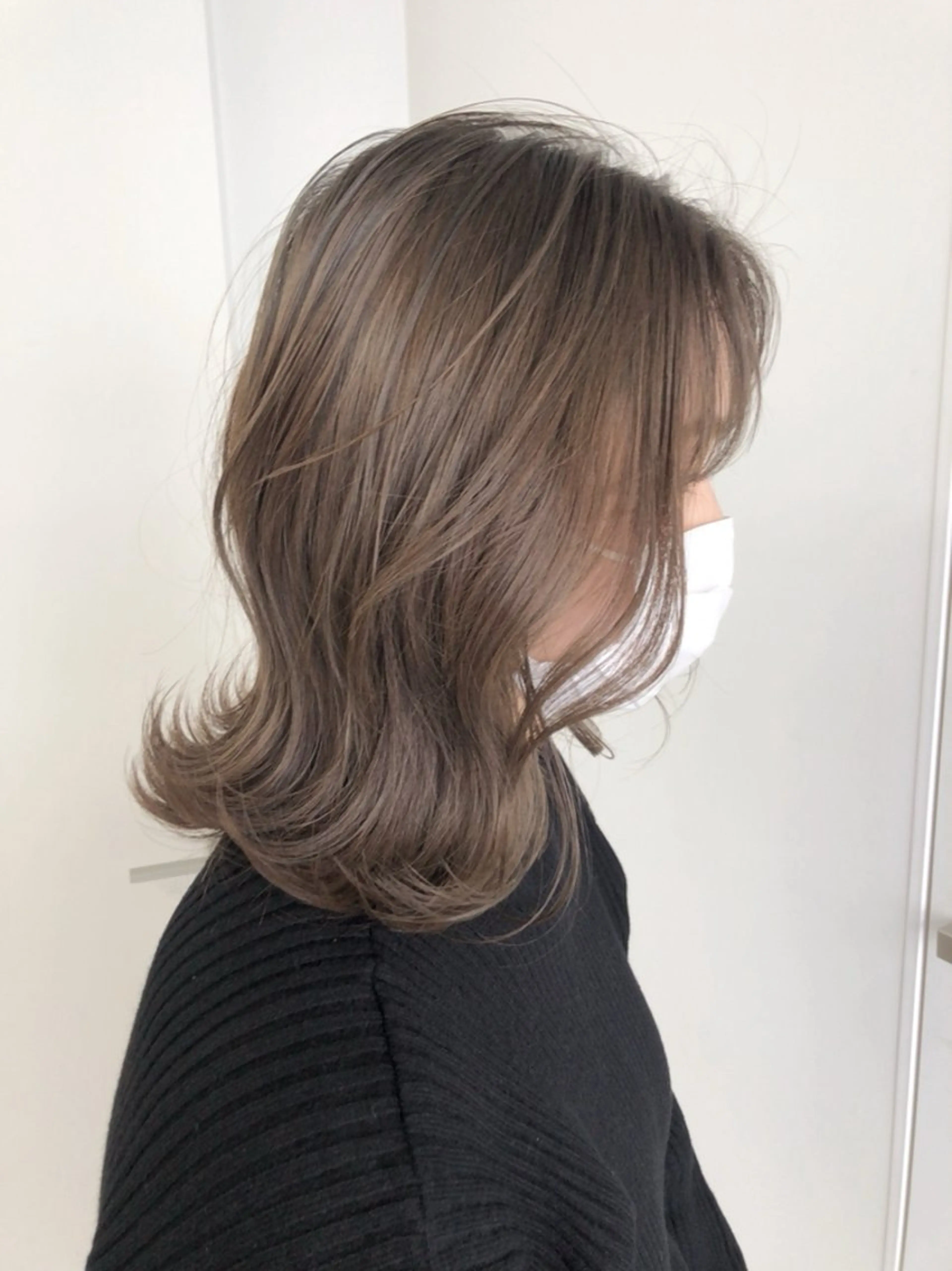 ミディアム カラー ベージュカラー ブルーカラー ブラウンカラー ブルージュ ショコラベージュ カット ヘアカラー トリートメント ヘッドスパ ヘアセット Hair Salon BOTTOMS所属・✨透明感ケアカラー✨ 長野ゆきなのヘアスタイル