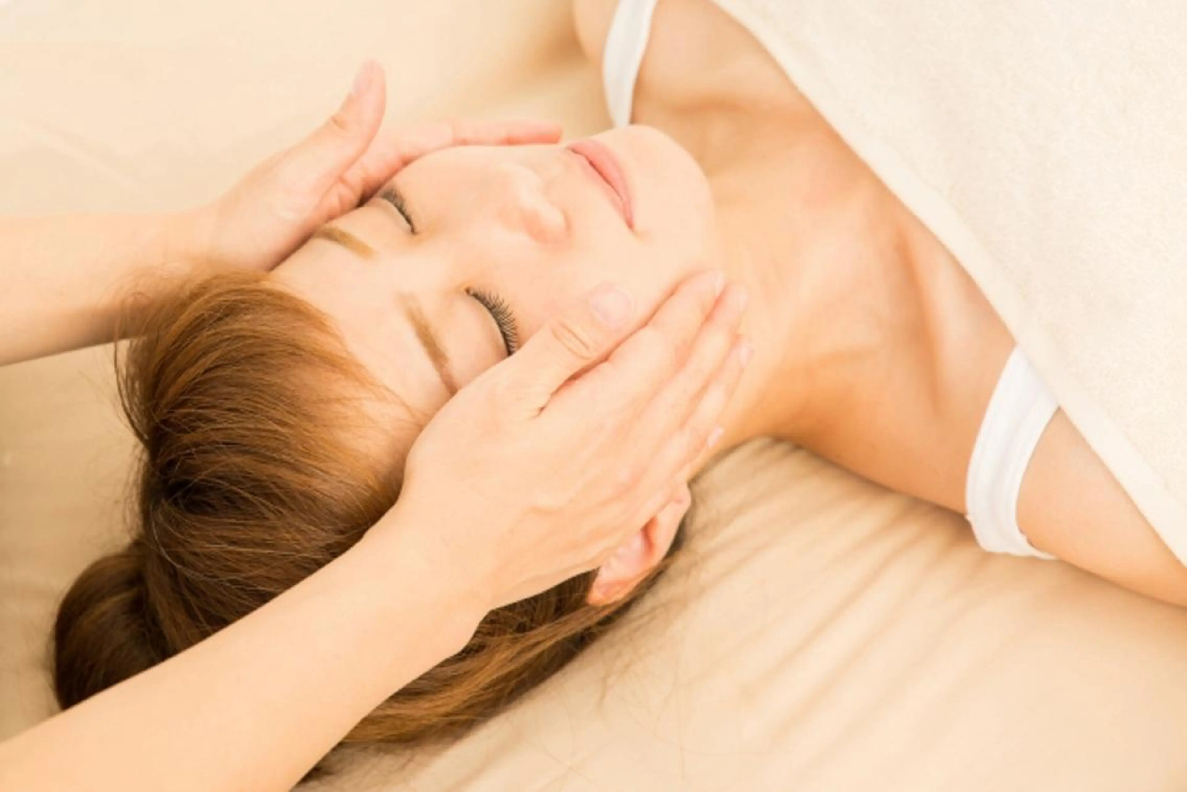 からだサロSUNNY 堺東鍼灸整骨院のエステ・リラクイメージ