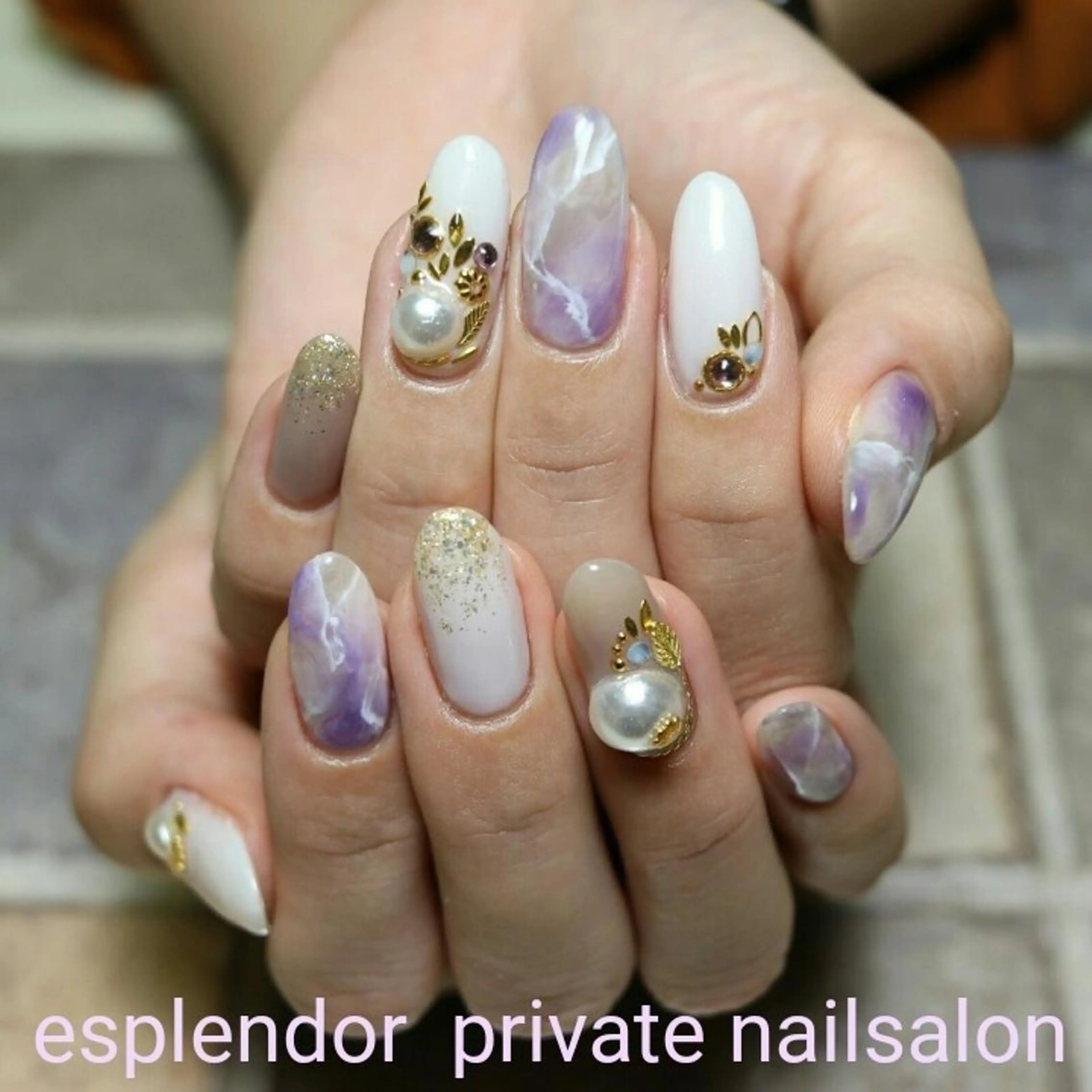 ネイル 持ち込み ニュアンスネイル ハンドネイル ハンドケア esplendor  小野寺のネイルデザイン