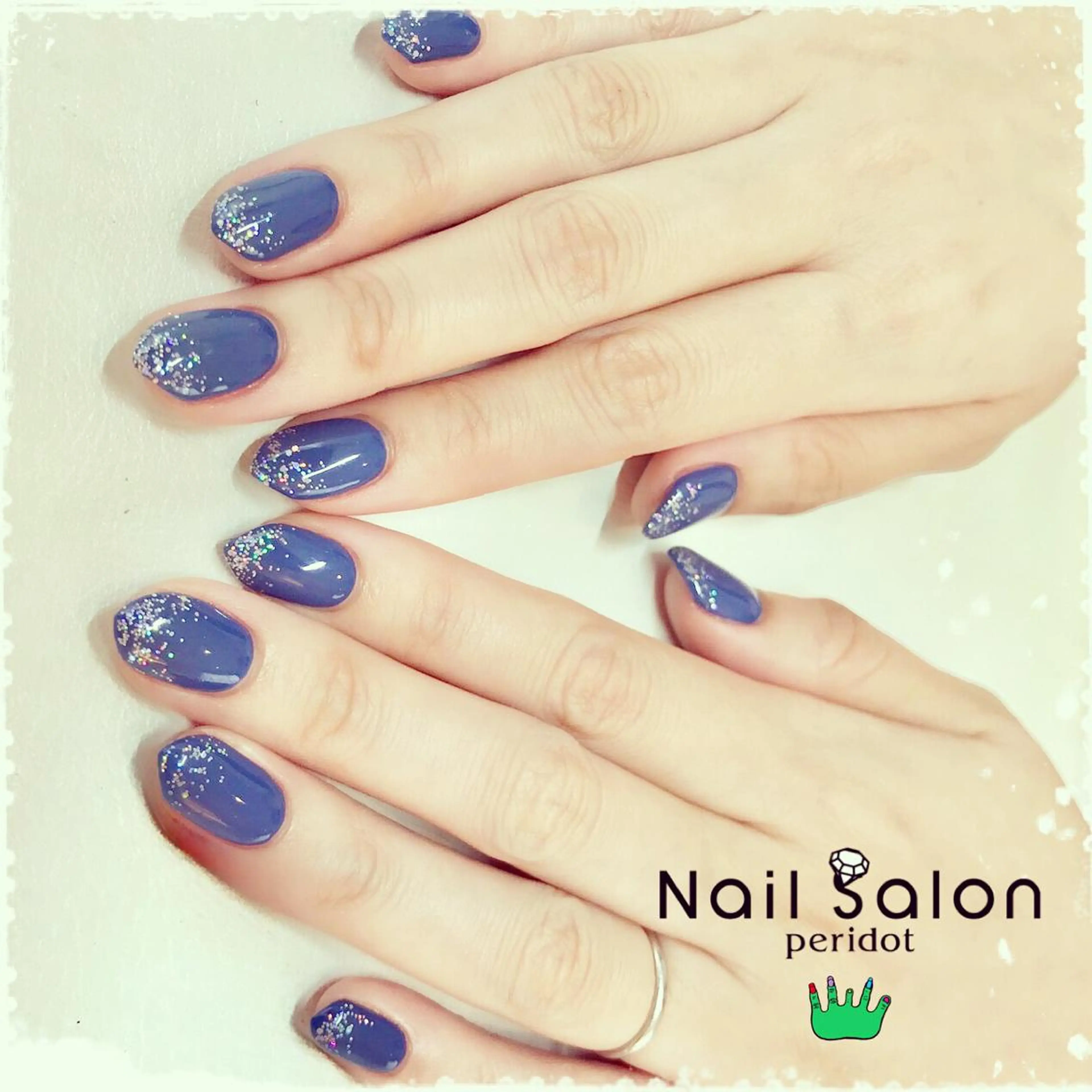 ネイル ペリドット えみのネイルデザイン