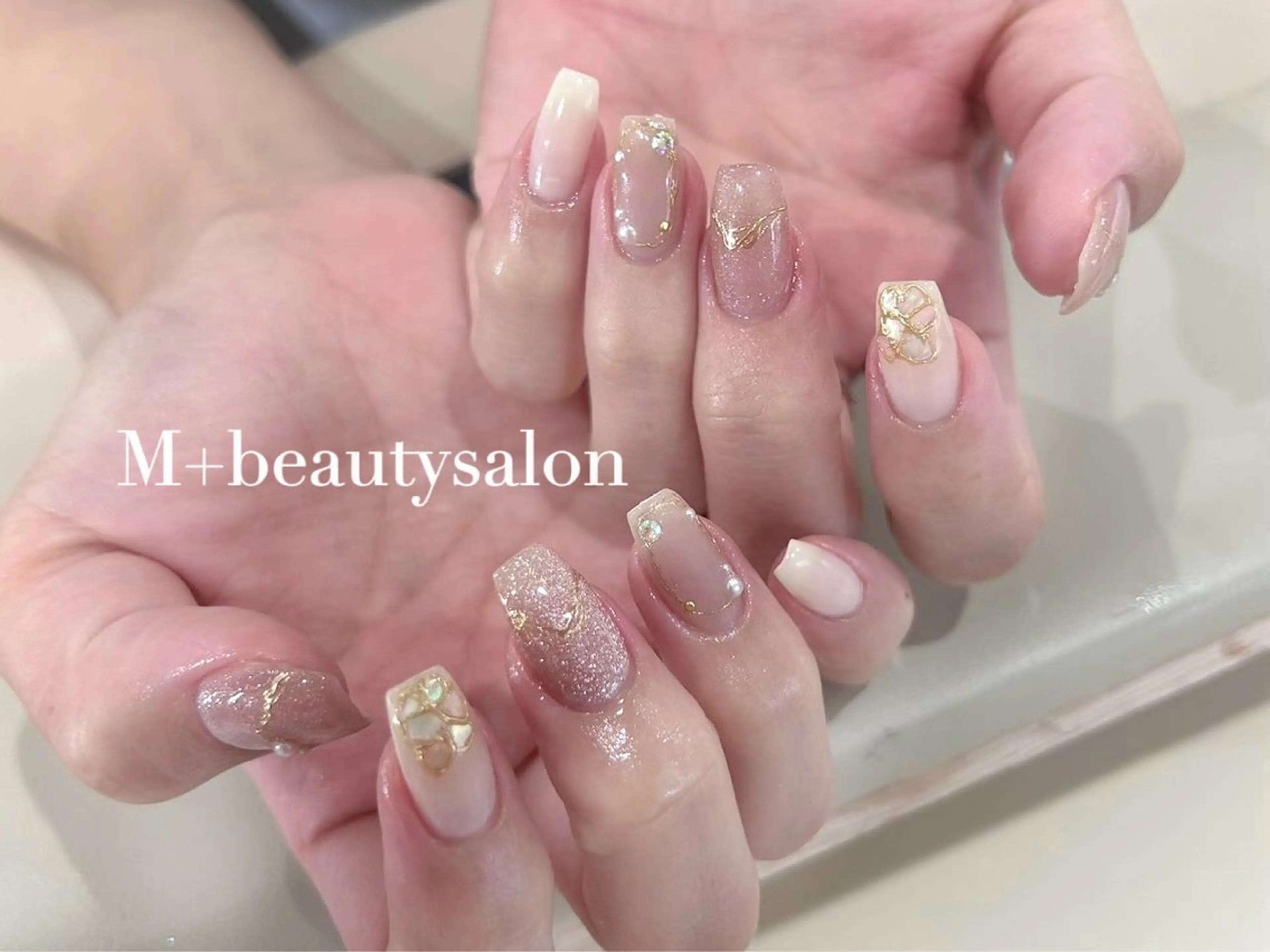 ネイル M+  Beauty Salonのネイルデザイン