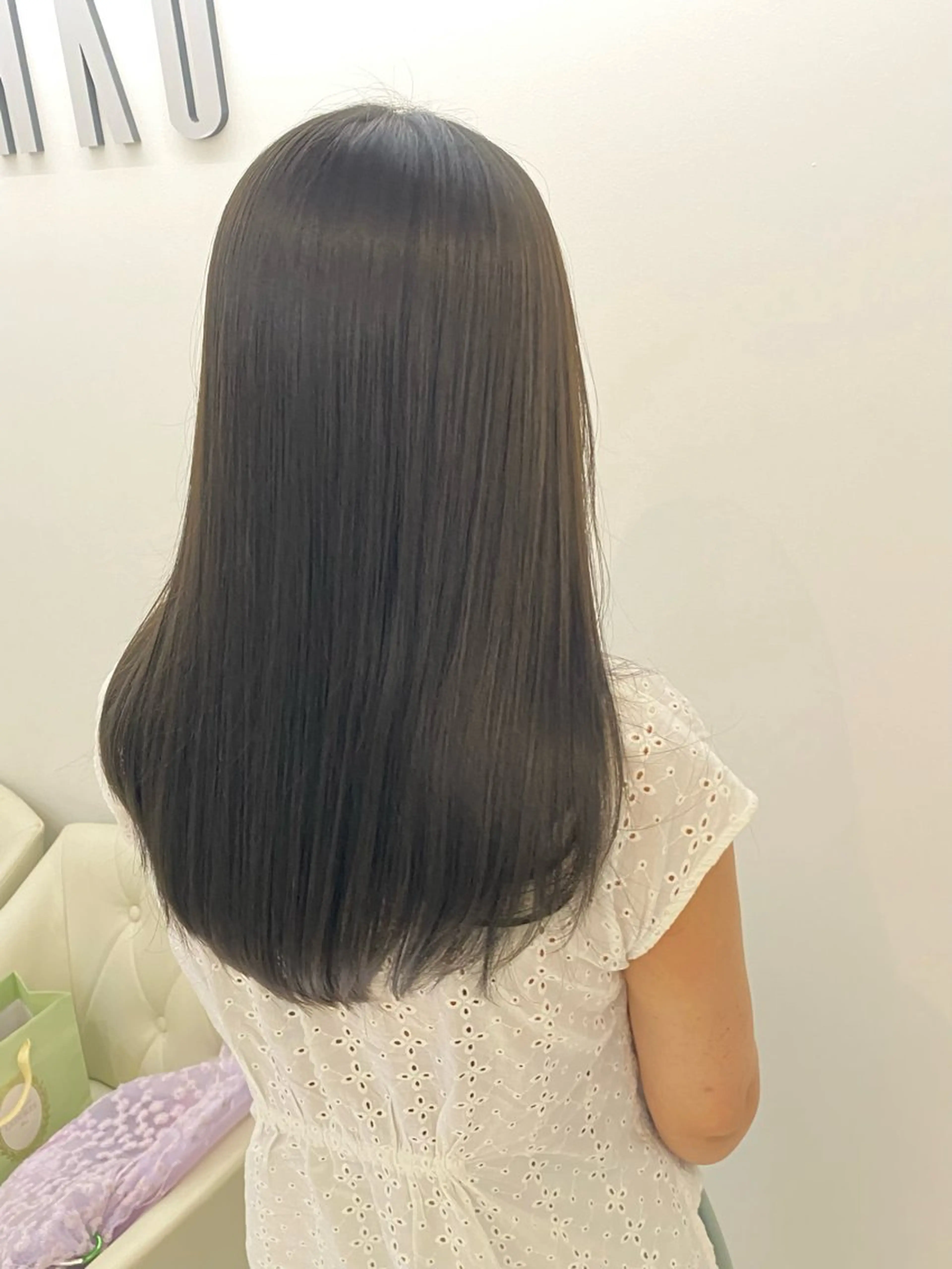 ロング カラー ベージュカラー オリーブベージュ トリートメント ヘアカラー デジタルパーマ 🌀ボブ　萩原　龍のヘアスタイル