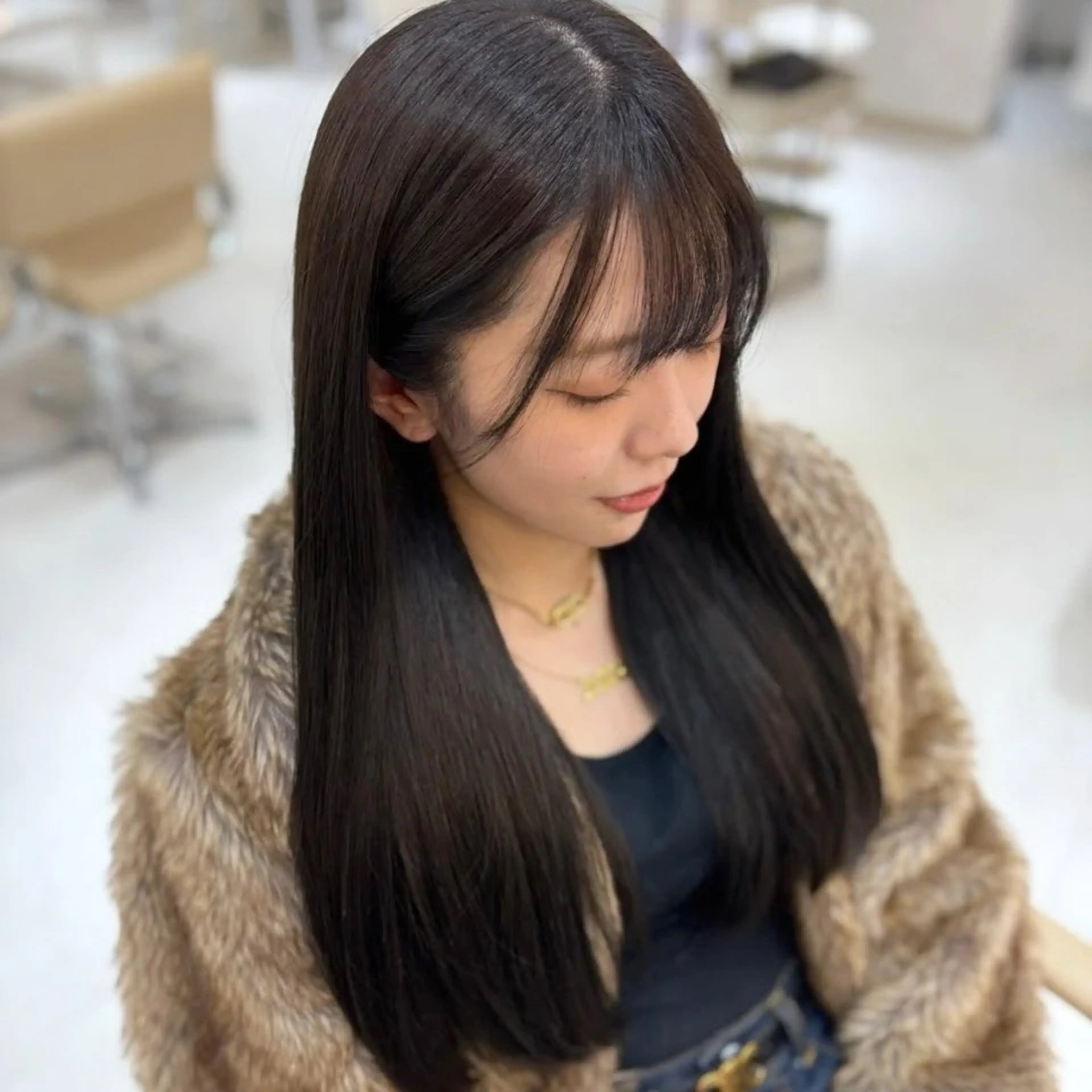 ロング カラー カット ヘアカラー トリートメント りほ/顔周りカット/ レイヤーカットのヘアスタイル