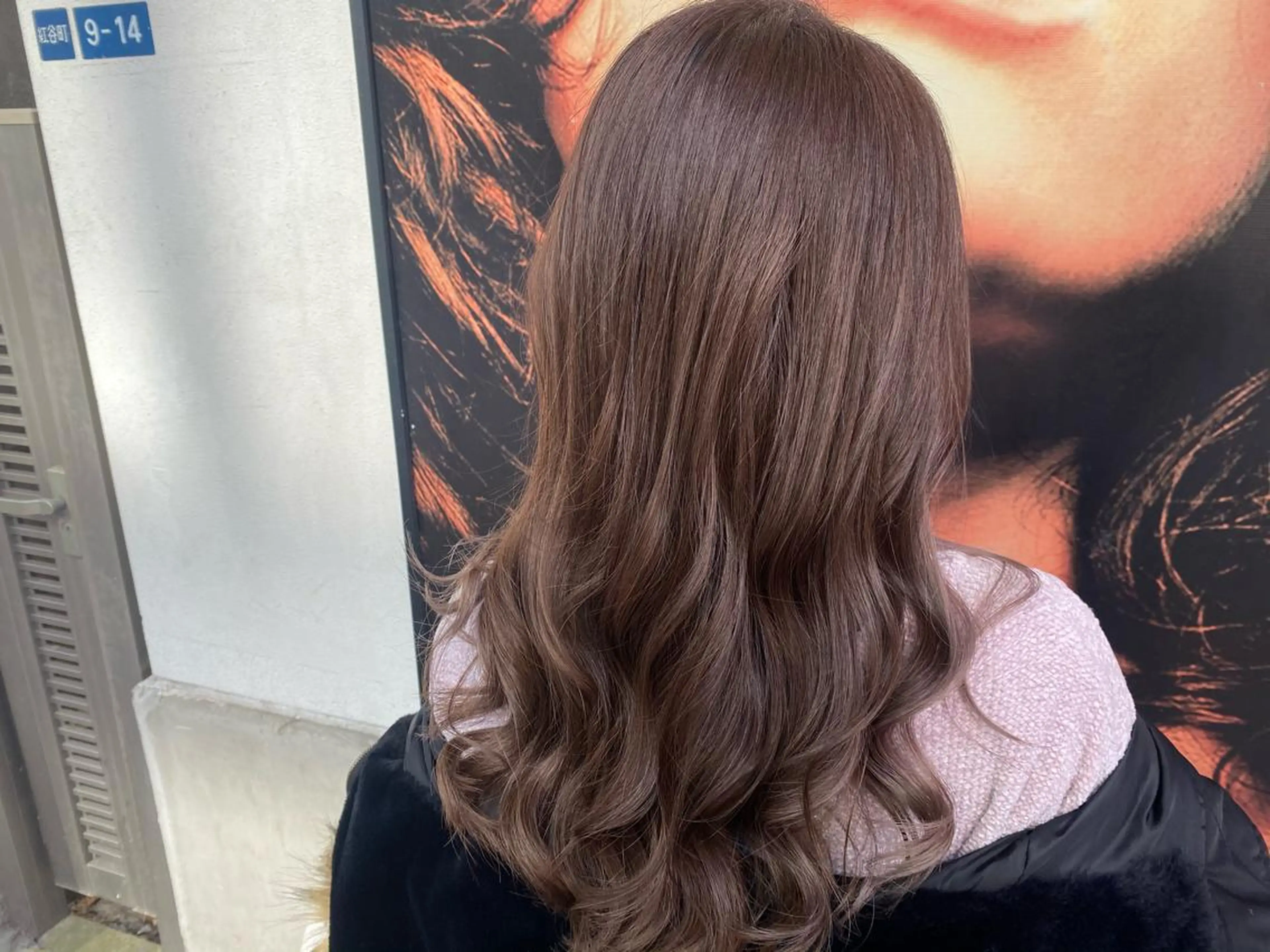 ロング diar／Saori 透明感カラー🤍のヘアスタイル