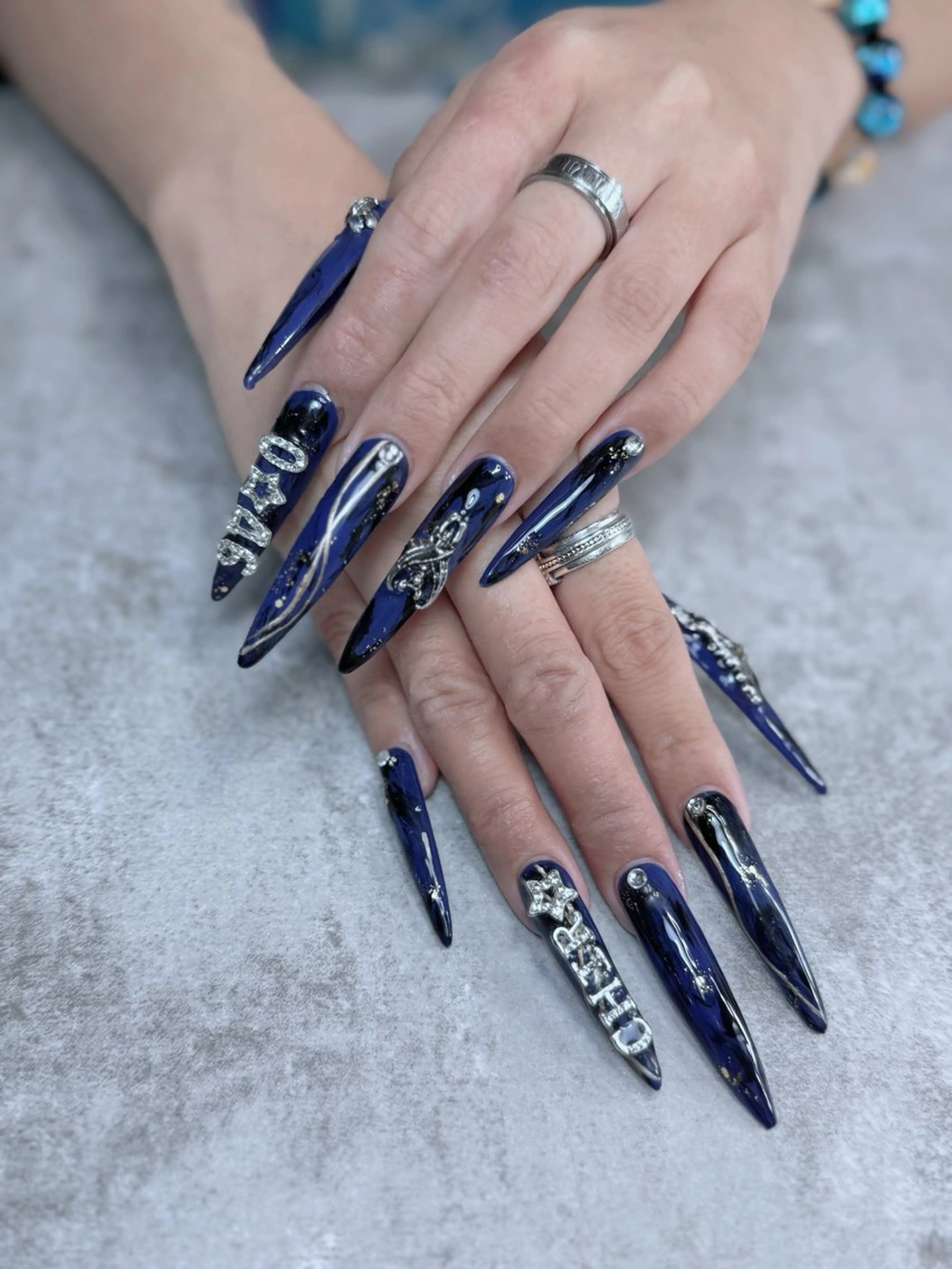 ネイル チークネイル フラッシュネイル フレンチネイル ジェルネイル ロングネイル ハンドネイル nail sideraのネイルデザイン