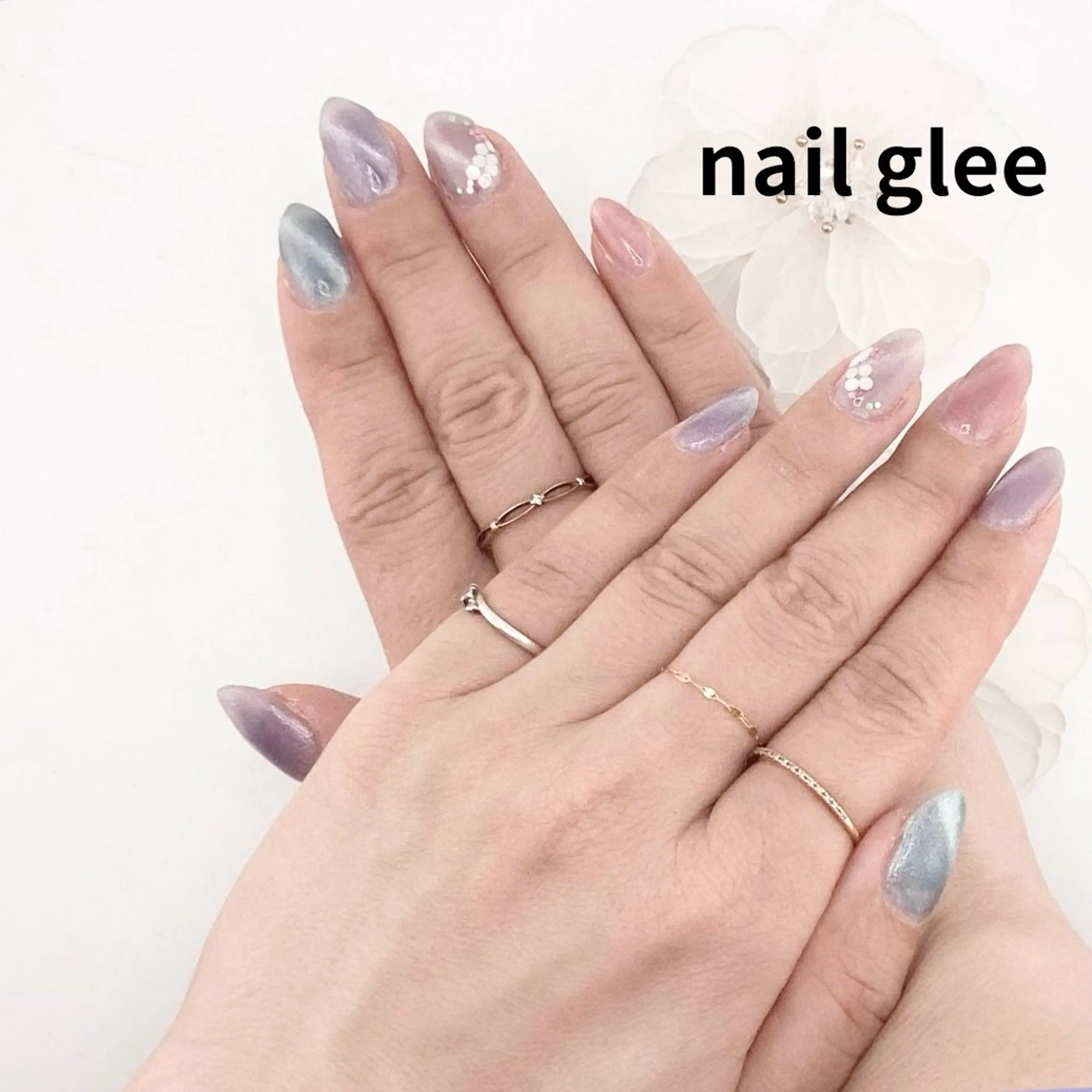 ミディアム ハンドネイル RISA nail gleeのネイルデザイン