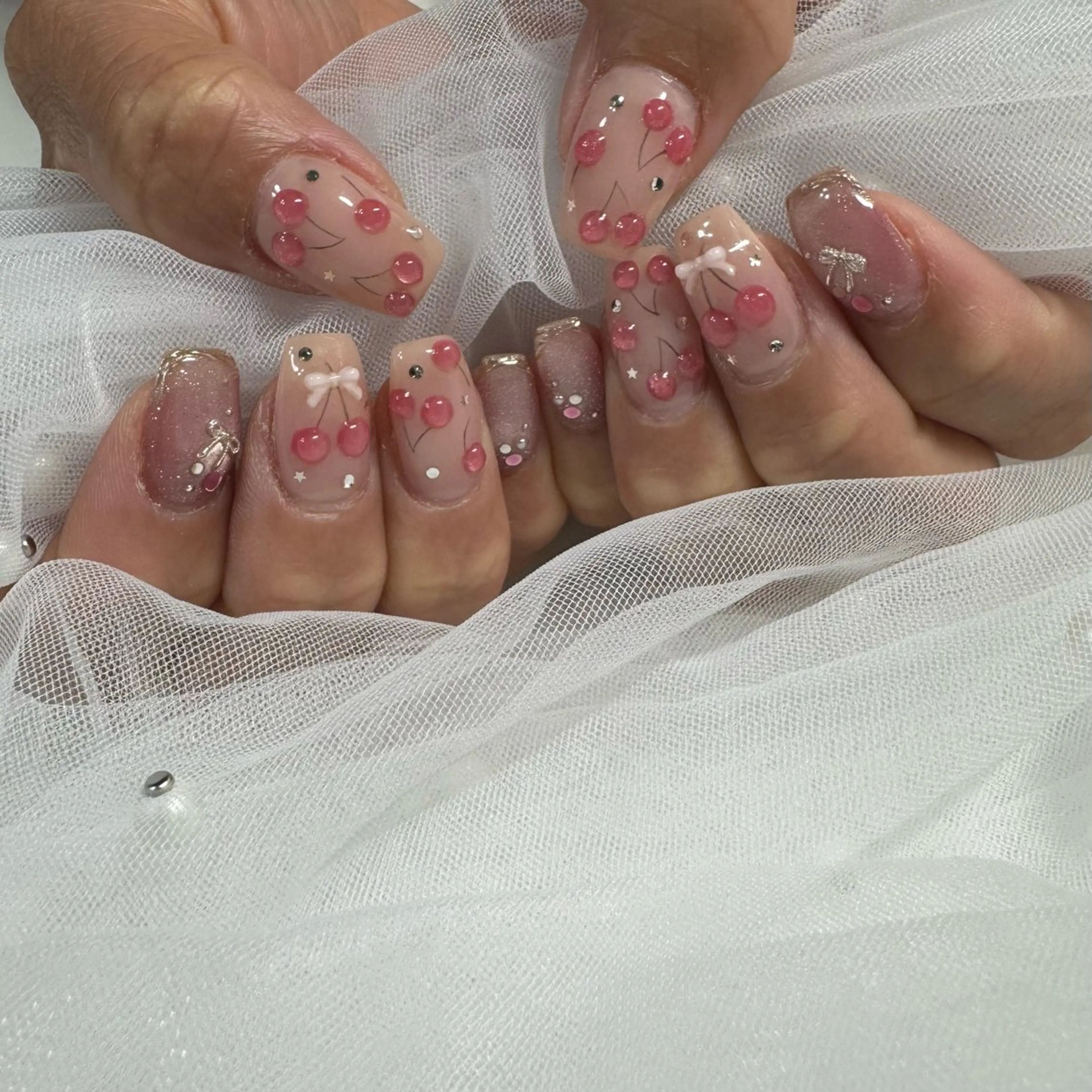 ネイル ジェルネイル 東 千夏のネイルデザイン