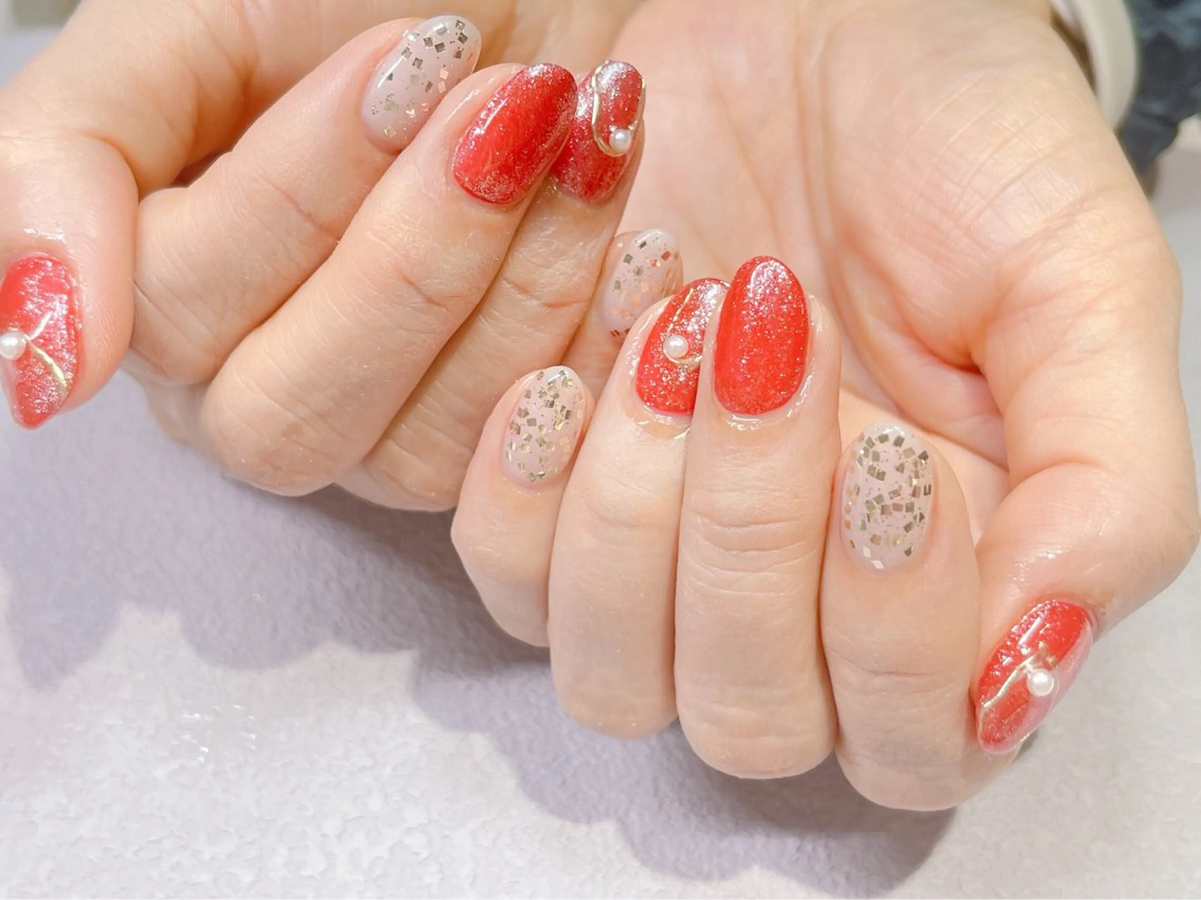 ネイル ジェルネイル マグネットネイル ニュアンスネイル オフィスネイル パラジェル ネイルサロン パールのネイルデザイン