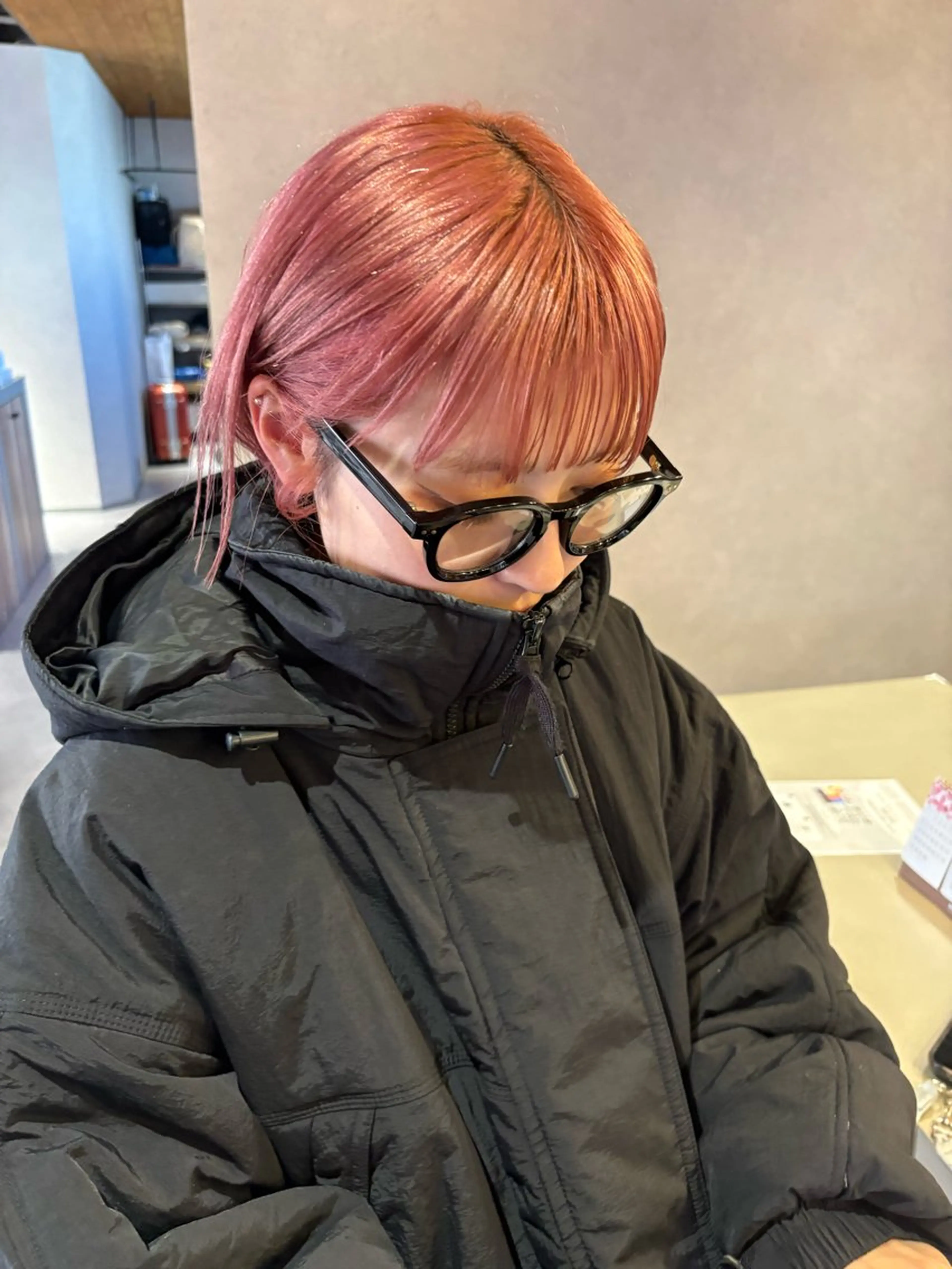 カラー ピンクカラー ボブ 小山 莉沙のヘアスタイル
