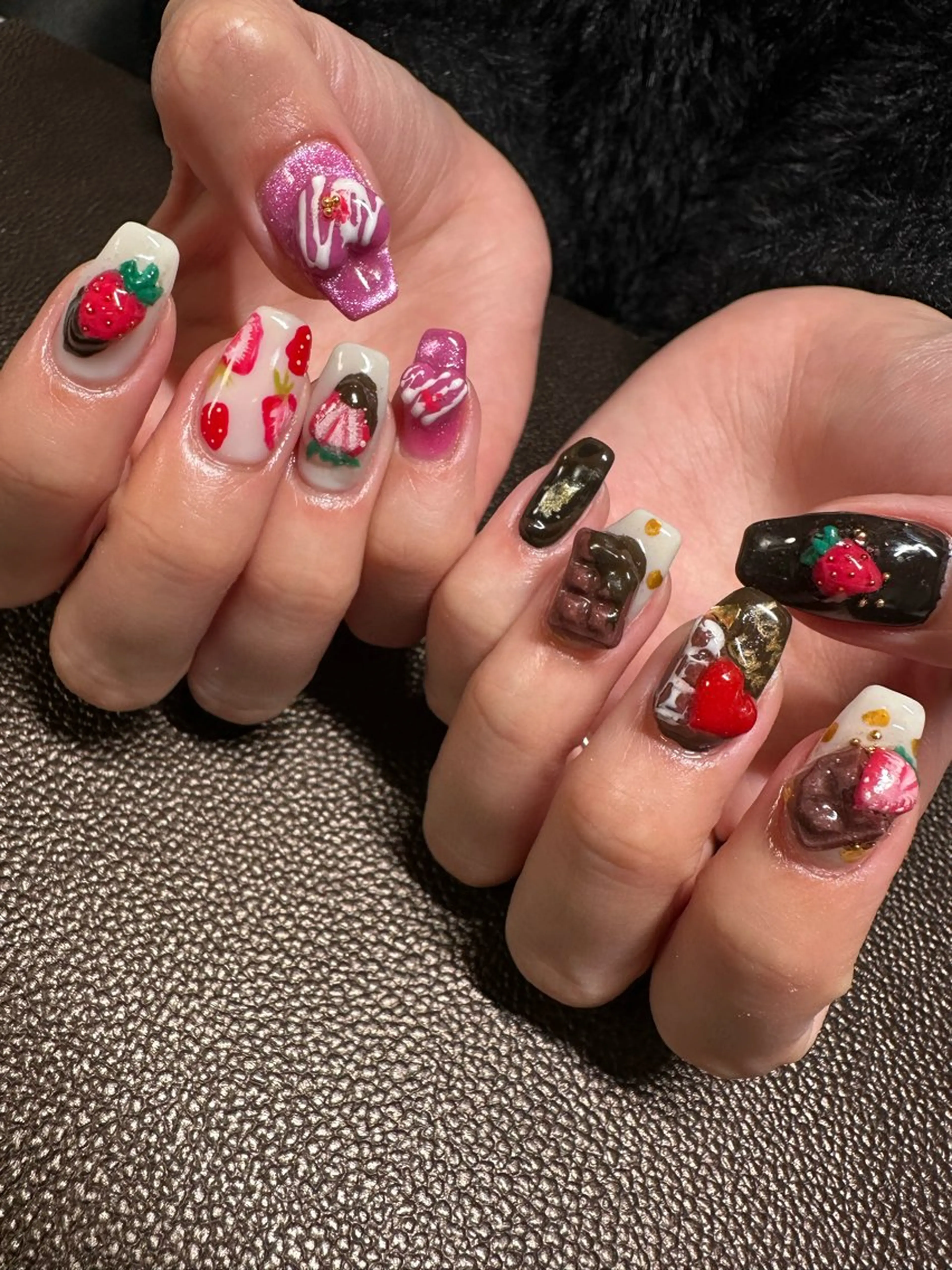 ネイル バレンタイン ハンドネイル private nail salon Sugar所属・Sugar Erikaのネイルデザイン