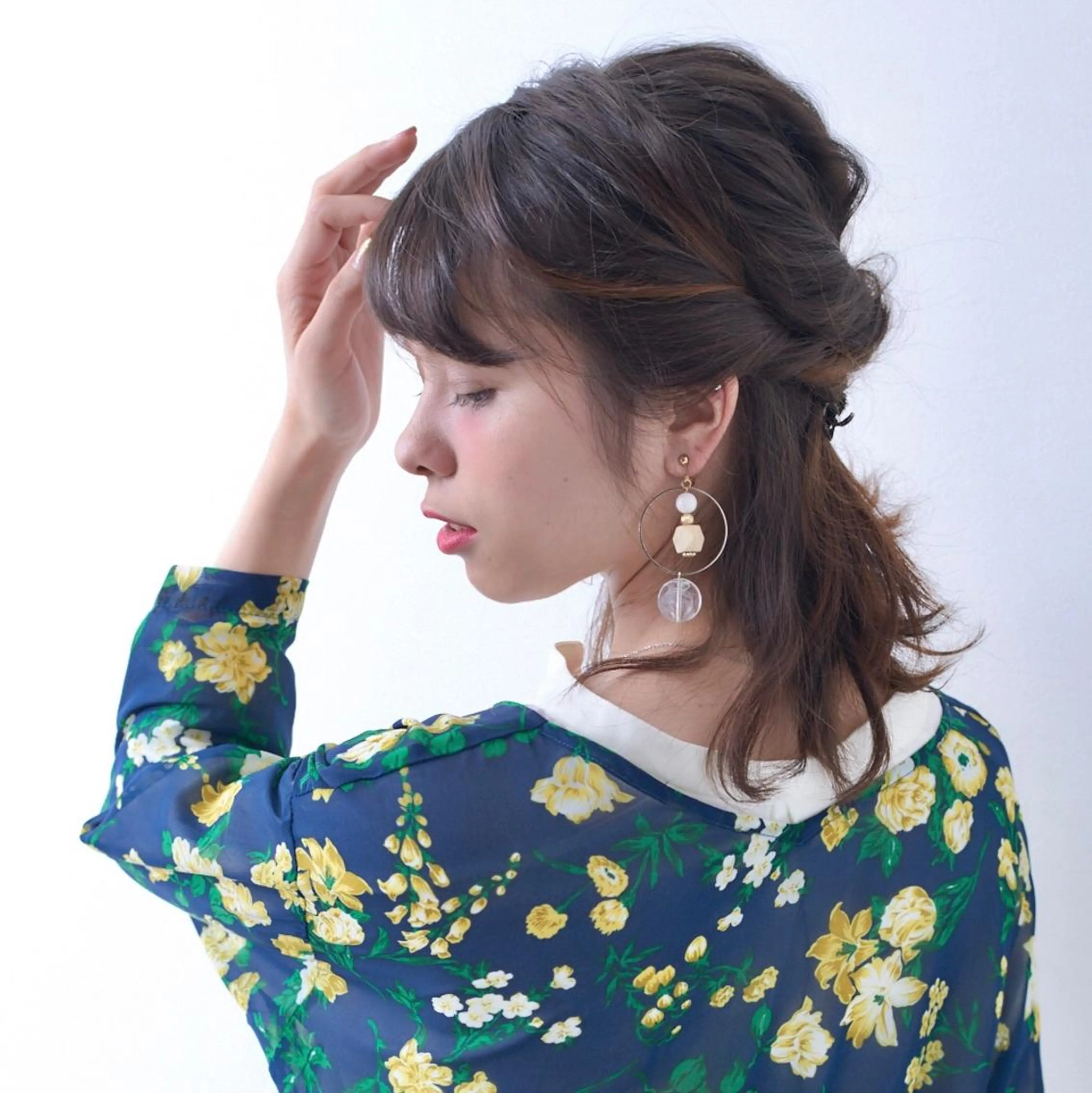 ミディアム ヘアアレンジ ハーフアップ ヘアセット ショート×カラー 🦊堀米早紀【荻窪】のマツエク・マツパデザイン