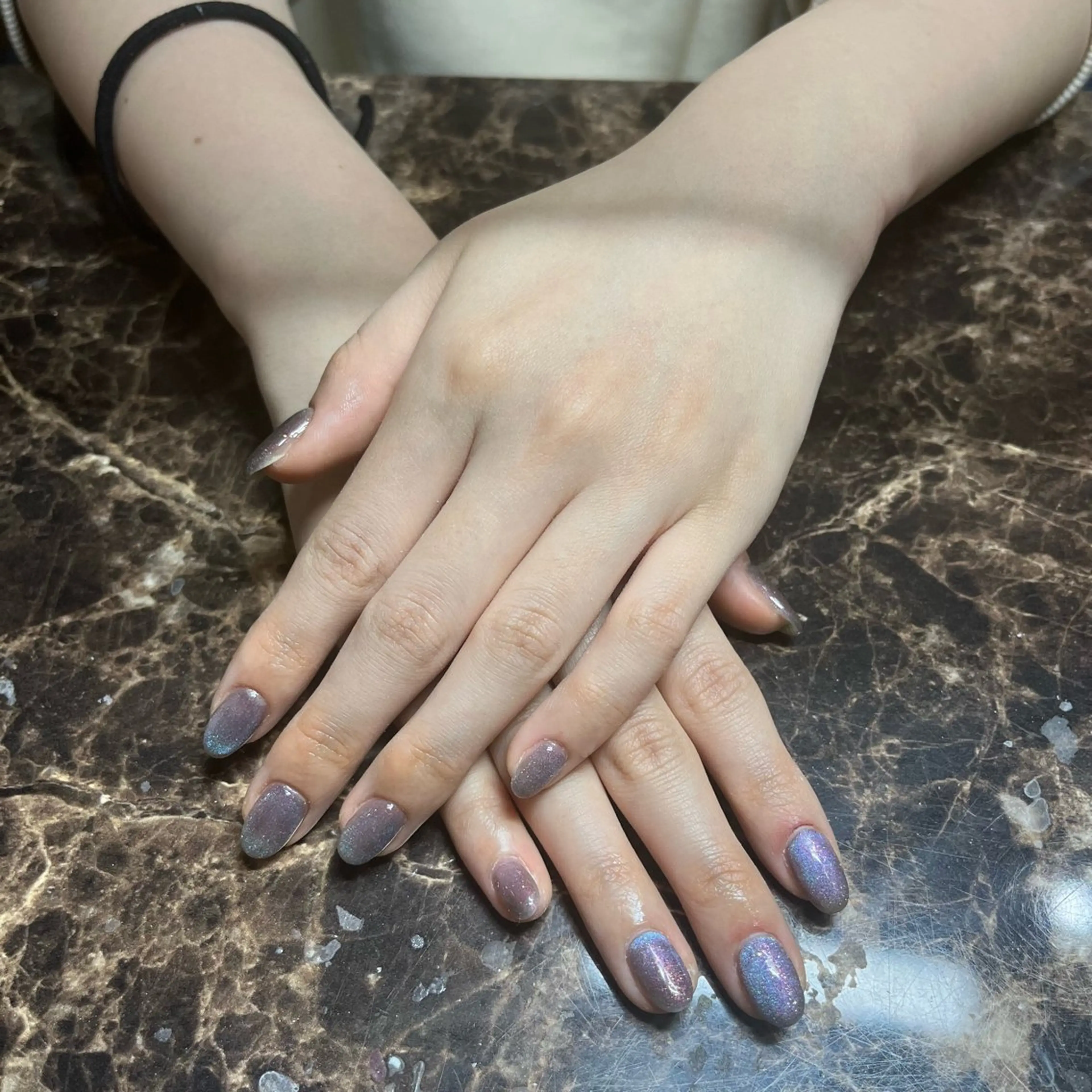 ネイル マグネットネイル ハンドネイル IROHA nail Ami🐊🎀のネイルデザイン