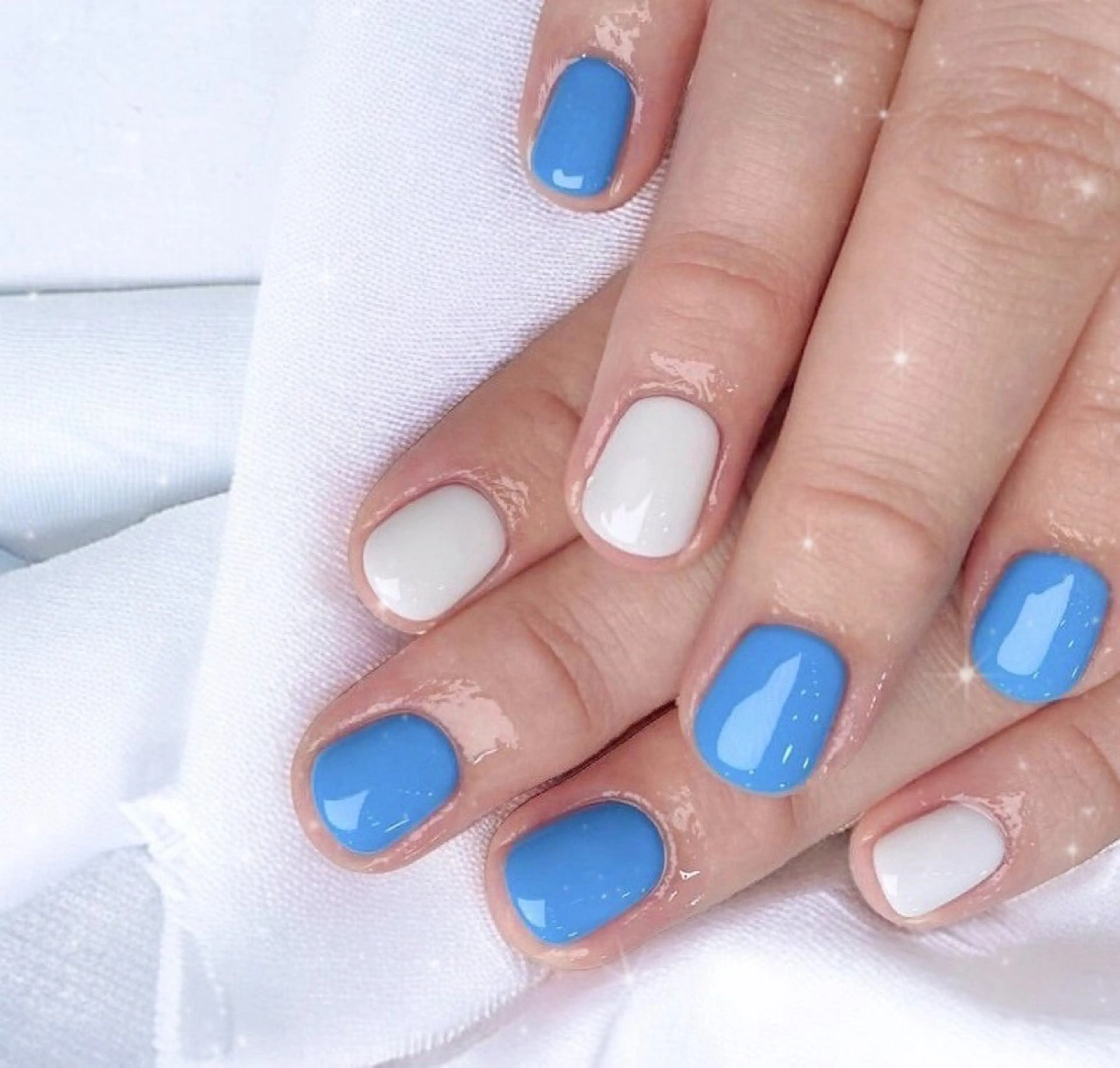 ネイル ブルー ホワイト Bestnail所属・Best Nail Yu🎀🫧のネイルデザイン