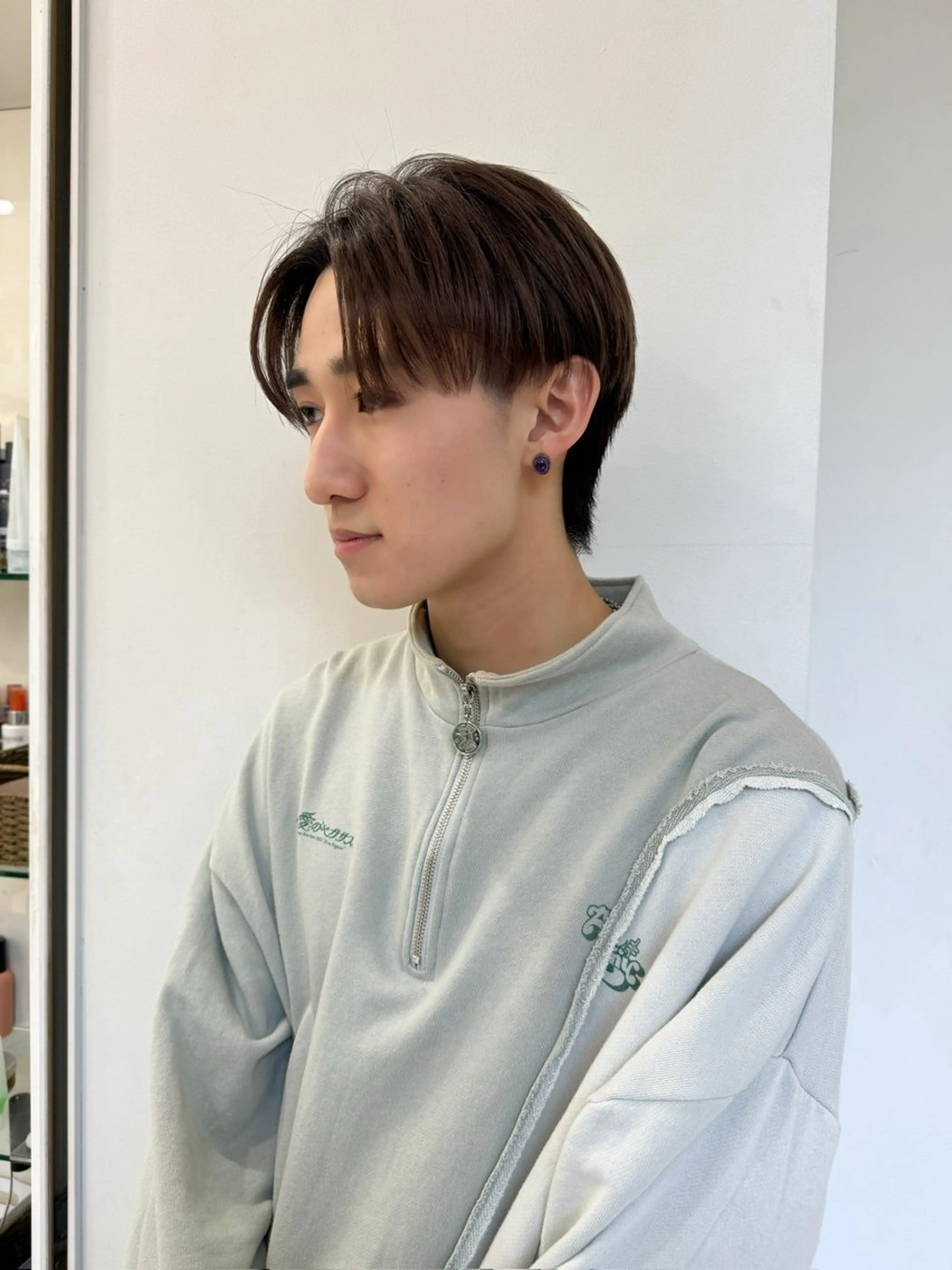 ショート カラー メンズ オチ ハナのヘアスタイル