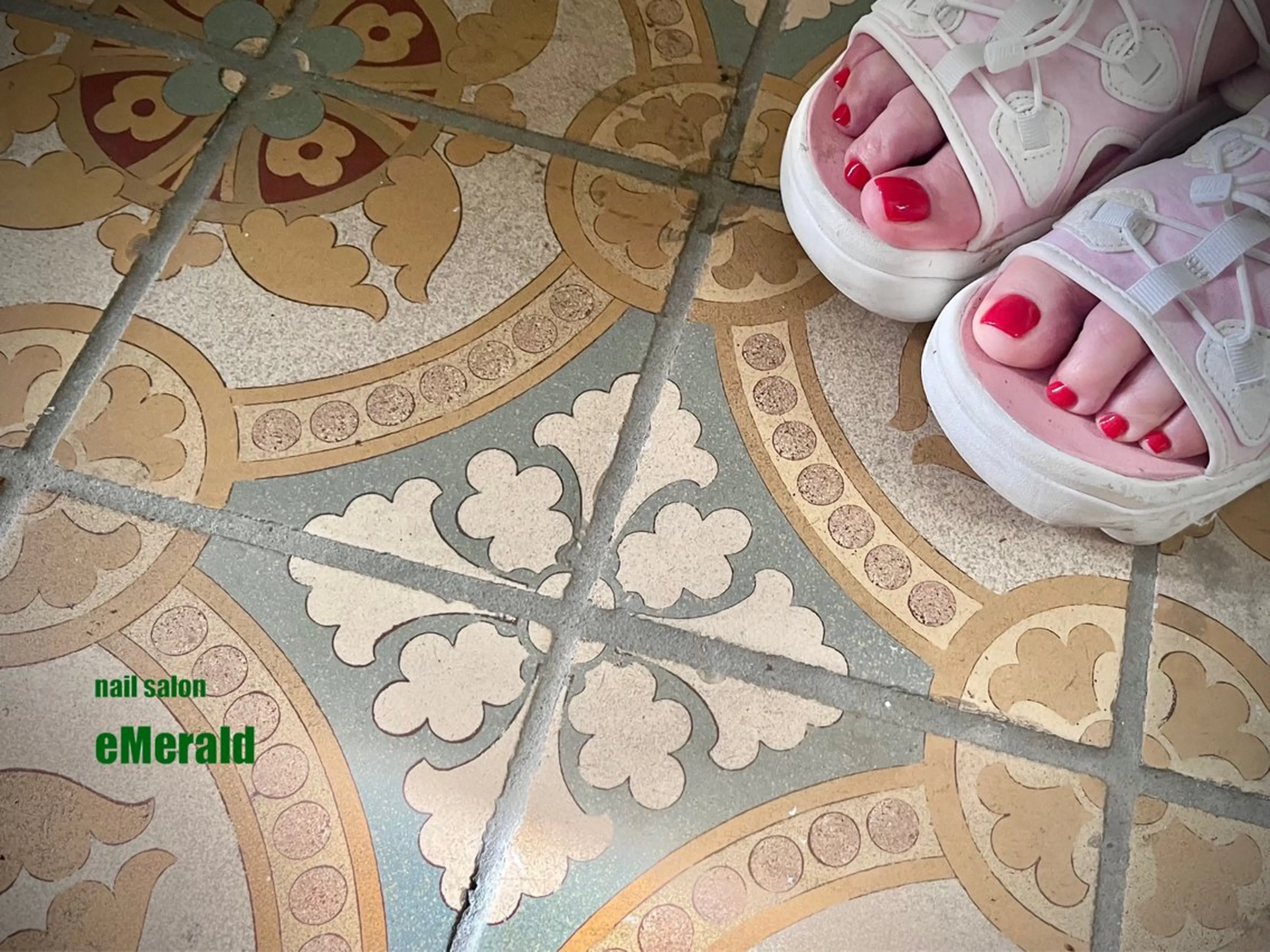 ネイル フットネイル nailsalon eMeraldのネイルデザイン