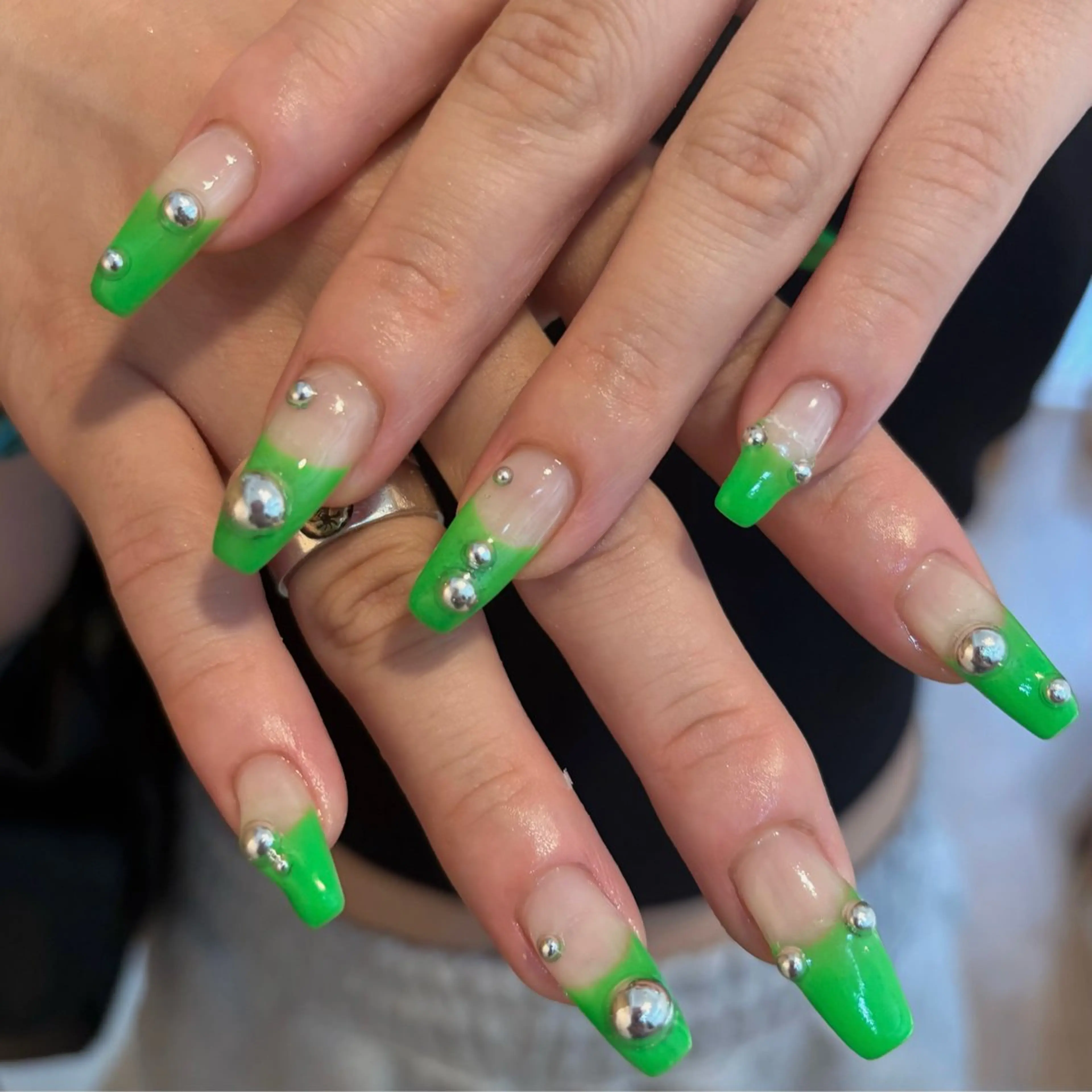 ネイル ハンドネイル フットネイル yuri / 個性派nailのネイルデザイン