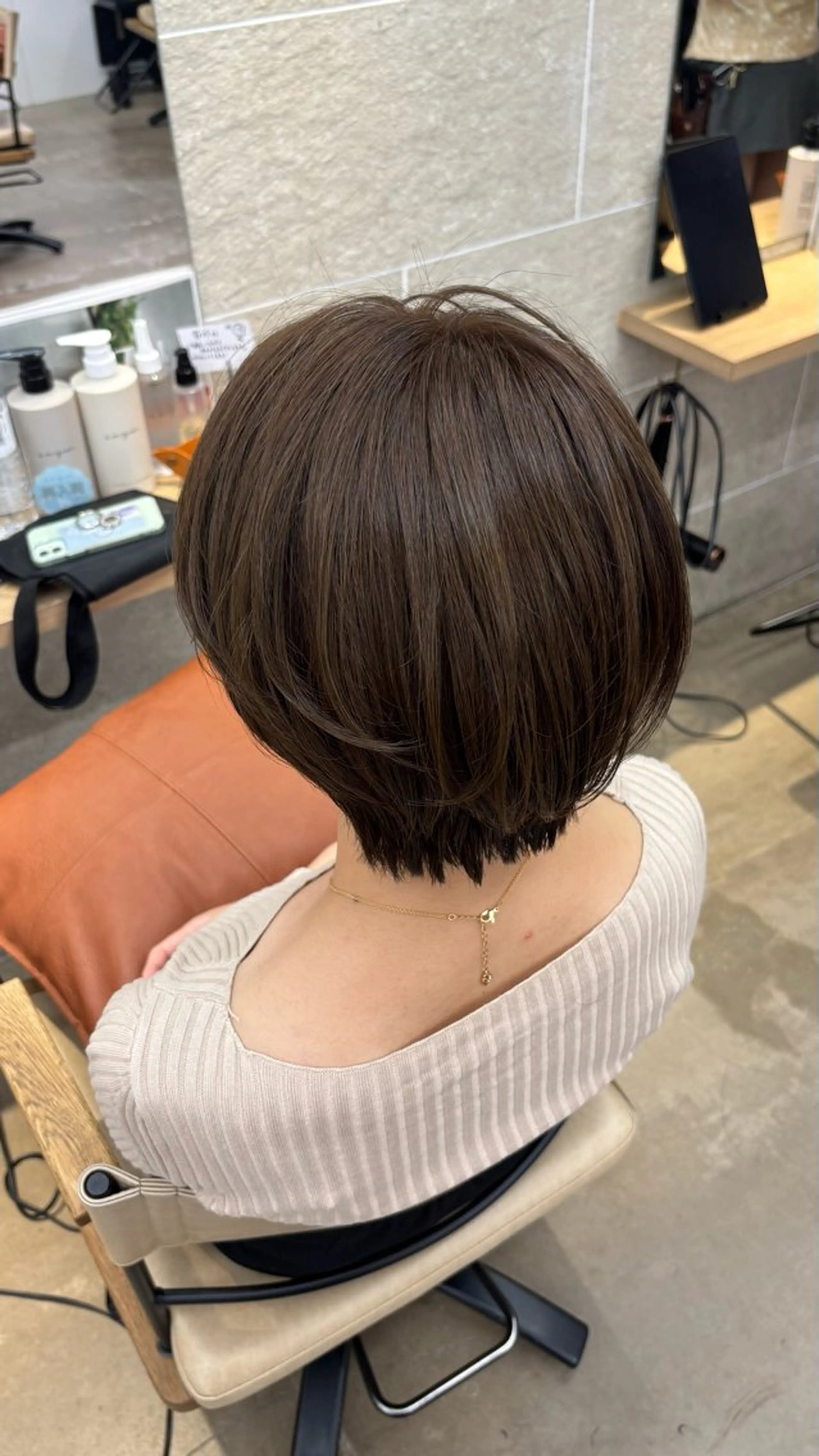 ショート 風愛🩵ボブ 🩵ハイトーン🩵のヘアスタイル