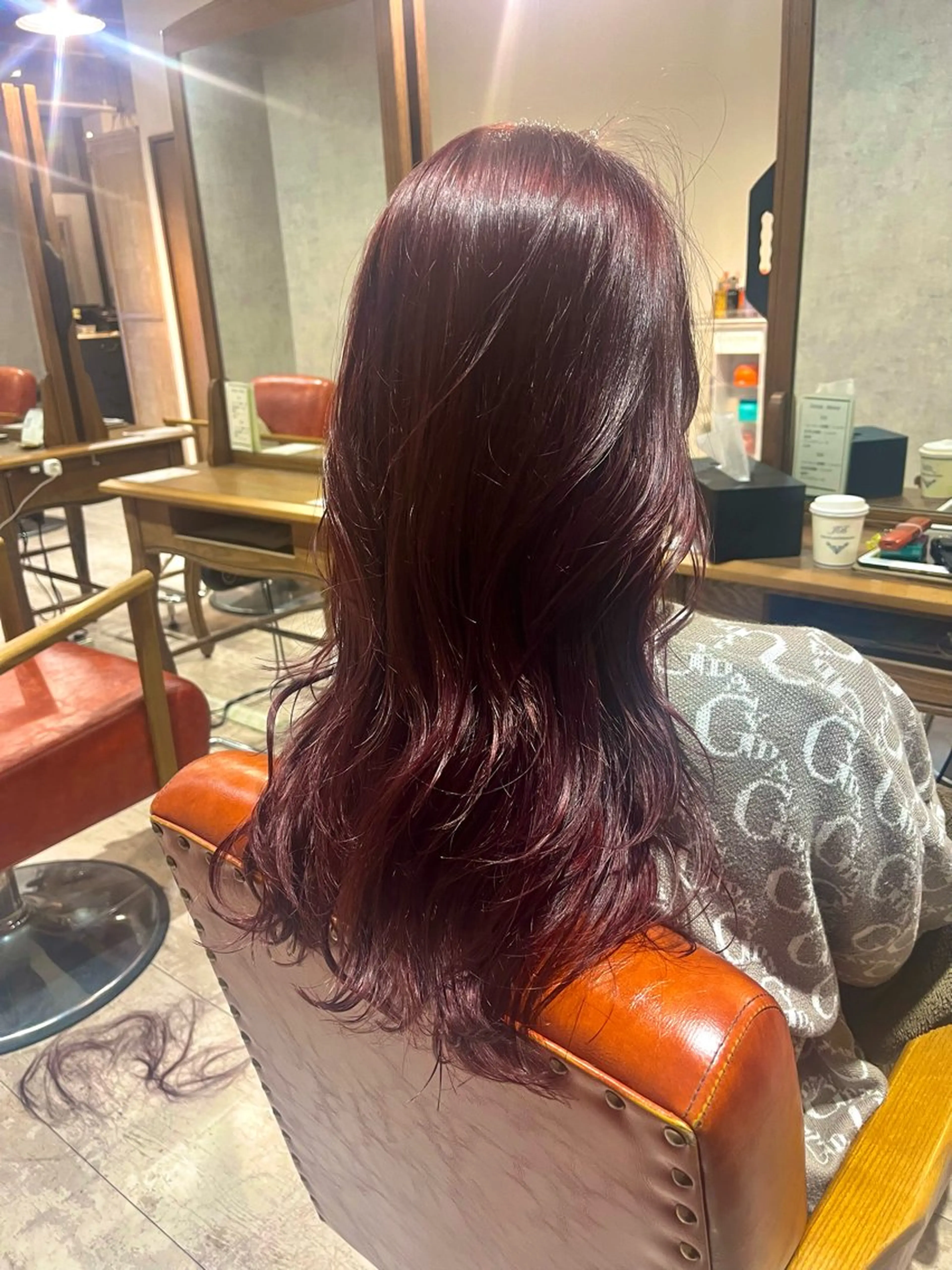 セミロング カラー 柴田 翔太郎のヘアスタイル