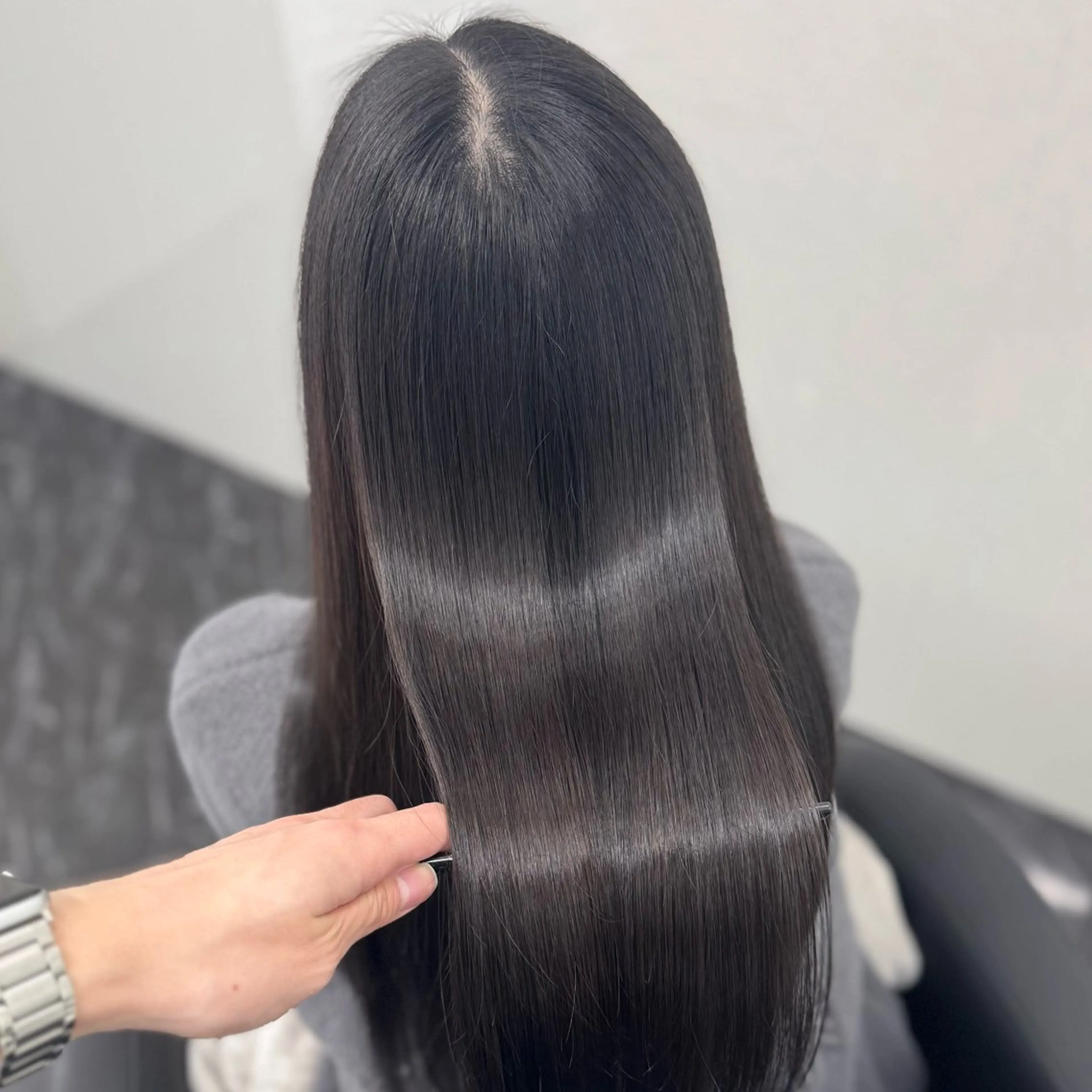 ロング パーマ 髪質改善 韓国風ヘア 縮毛矯正 トリートメント 縮毛矯正 ヘアセット 髪質改善Ⅰ透明感 艶カラーⅠたつやのヘアスタイル