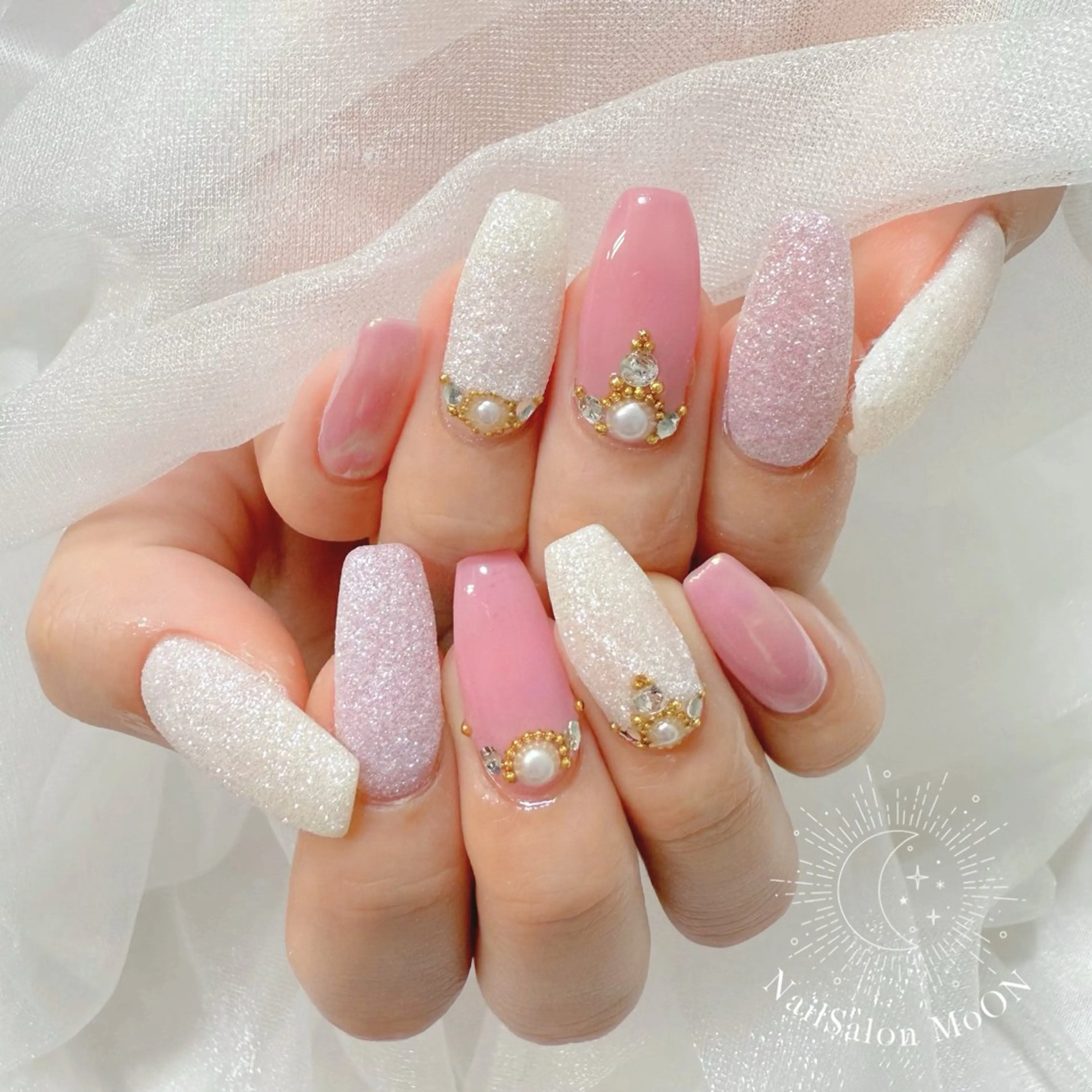 ネイル ハンドネイル ハンドケア MoON...❤︎ MeGuのネイルデザイン