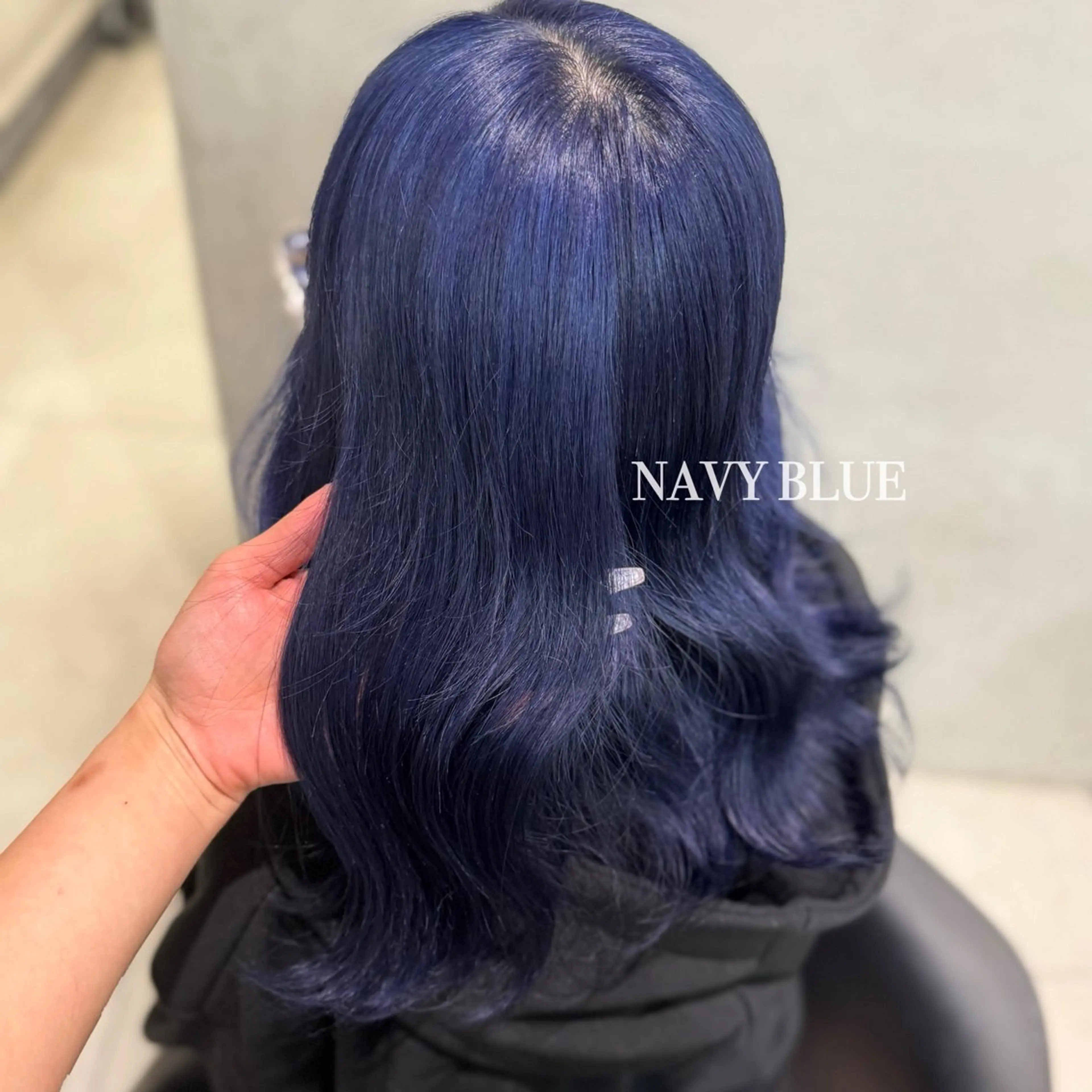 ロング カラー ブリーチ ブルーカラー ネイビーカラー ヘアカラー 大阪 梅田/ ハイトーン/エクステのヘアスタイル