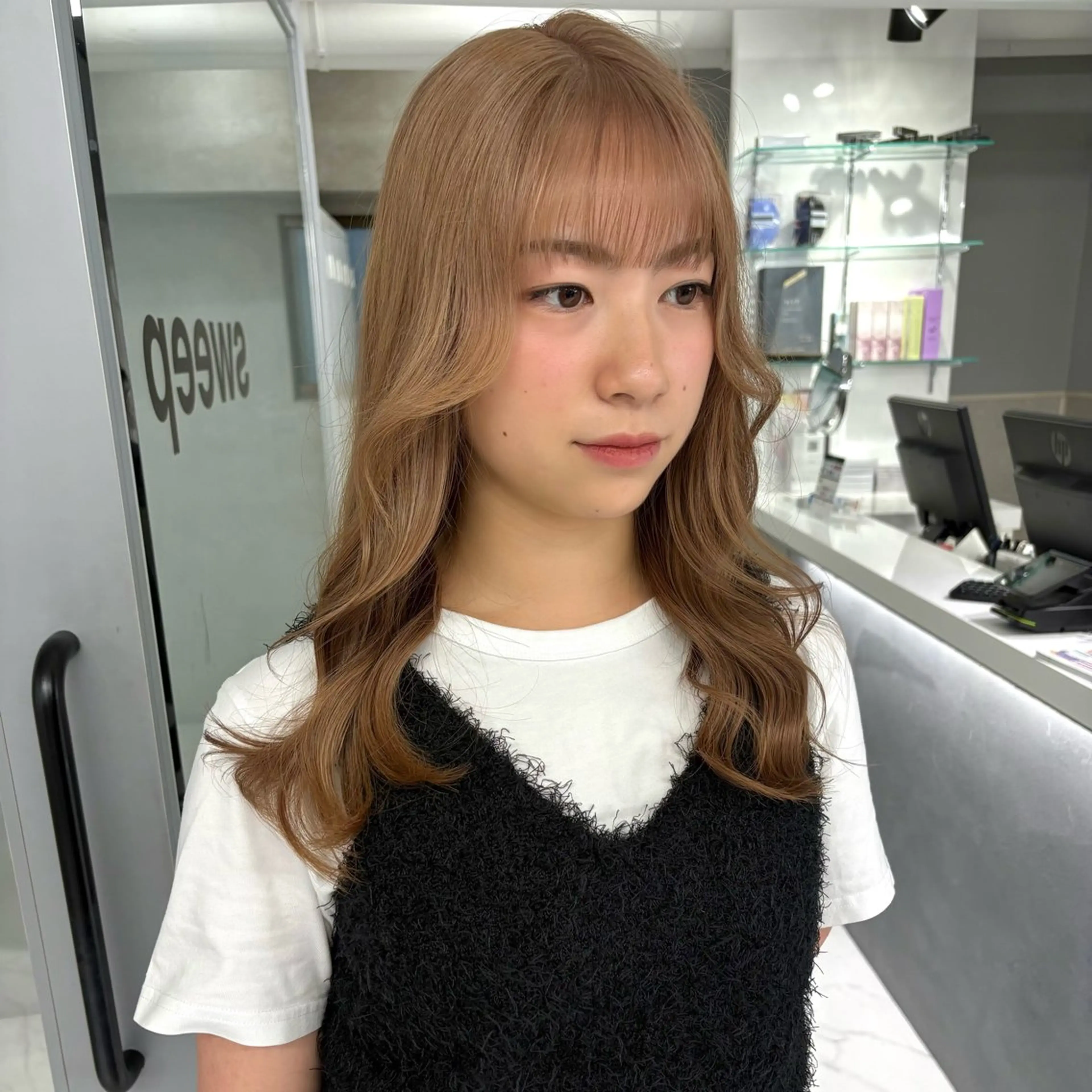 ロング カラー ベージュカラー ブリーチ 透明感カラー ミルクティーベージュ ヘアカラー Miyu🎀レイヤー ／透明感カラー🪽のヘアスタイル