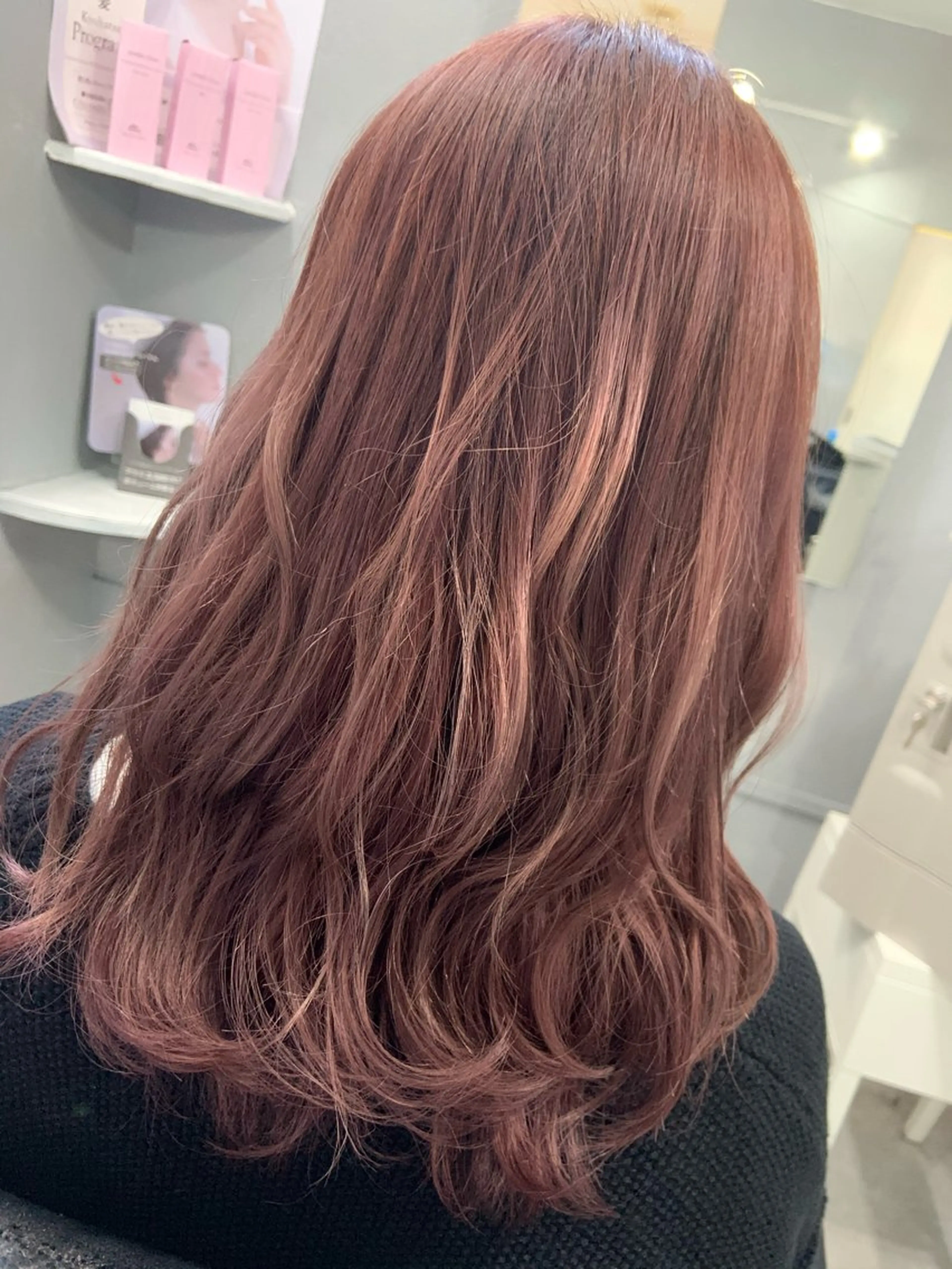 ブリーチ無しダブルカラー＋カットの写真