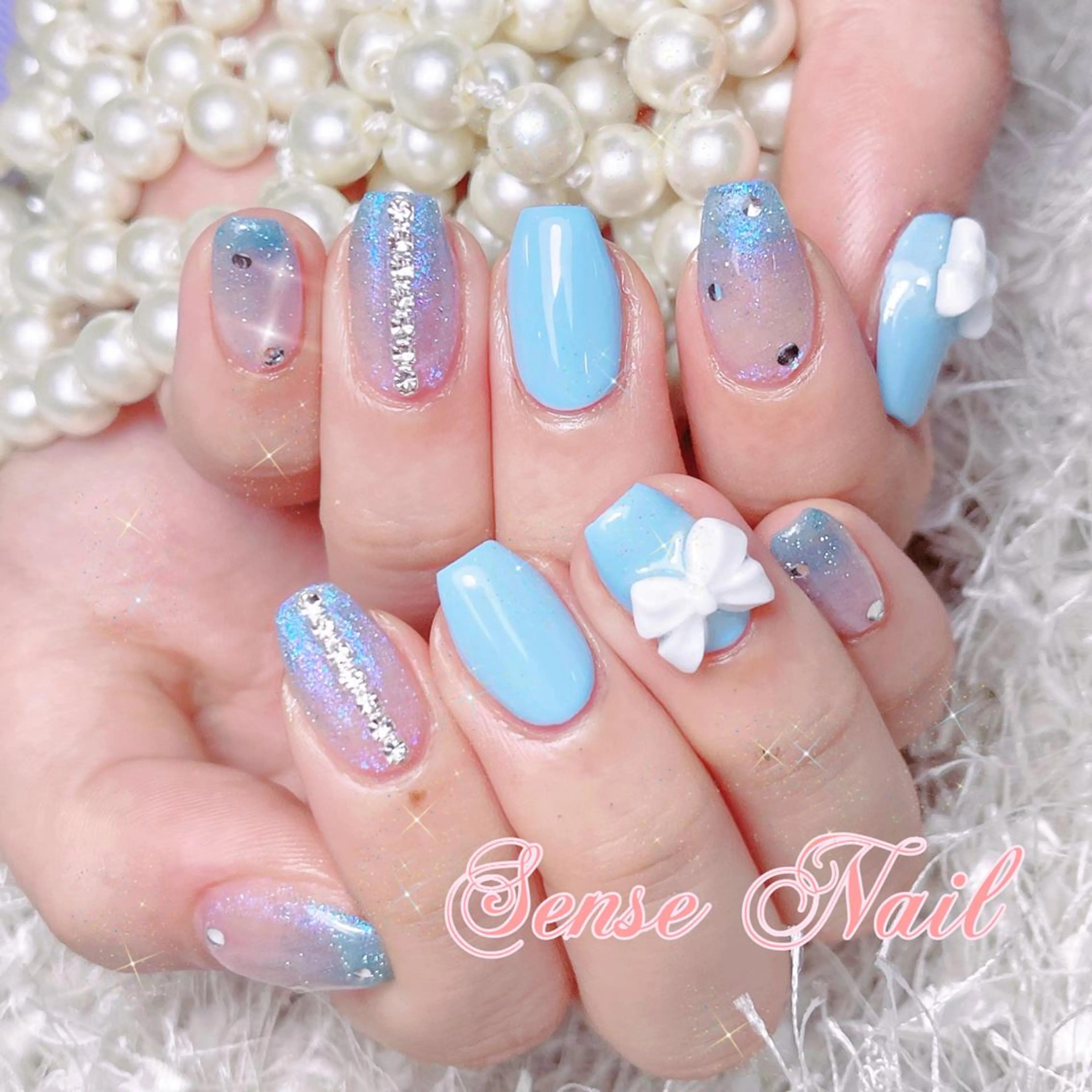 ネイル ハンドネイル ハンドケア Queening 🦋のネイルデザイン