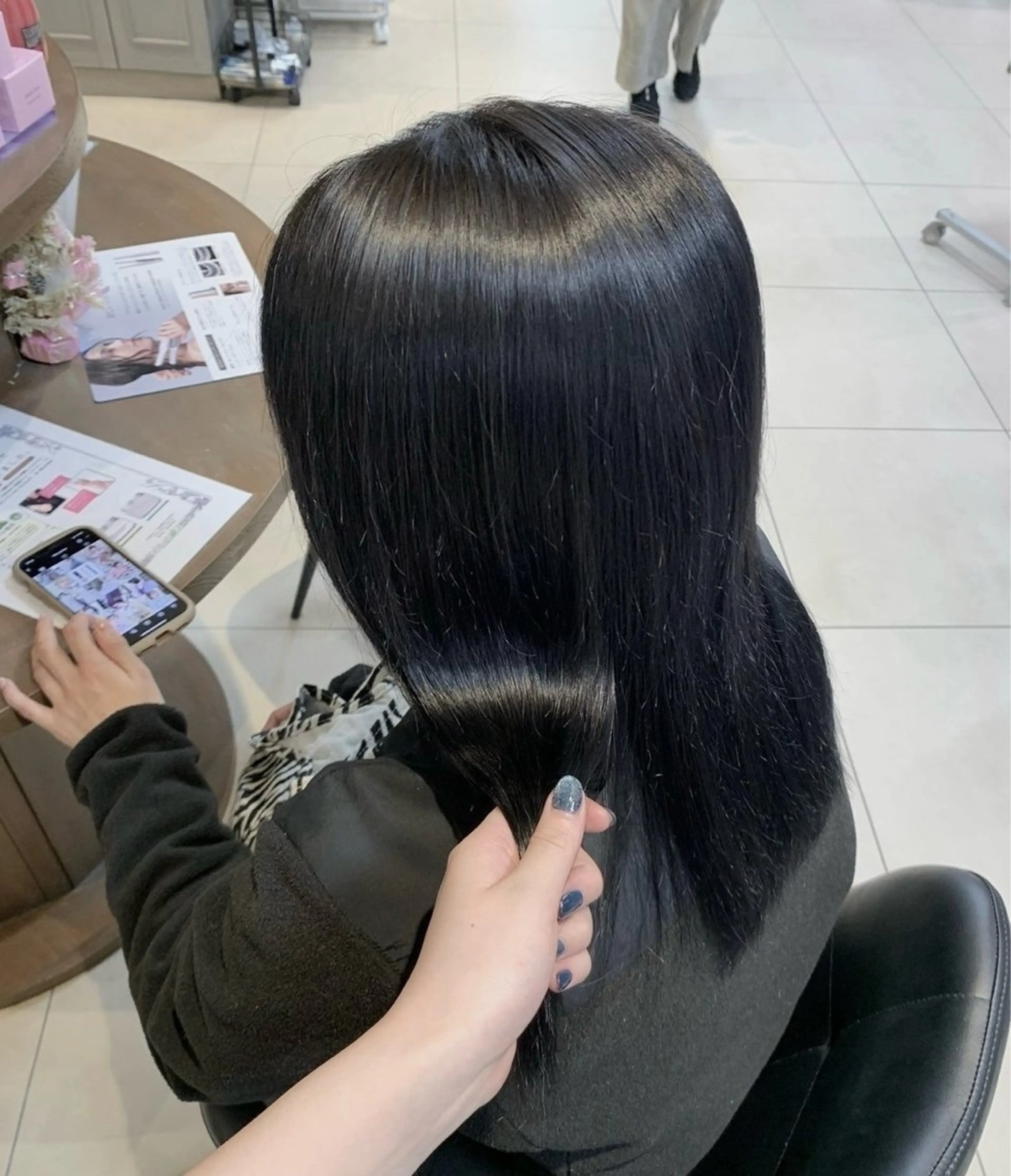 【うるツヤな髪の毛に💖】髪質改善プラチナトリートメント🫧（シャンプーブロー込み）の写真