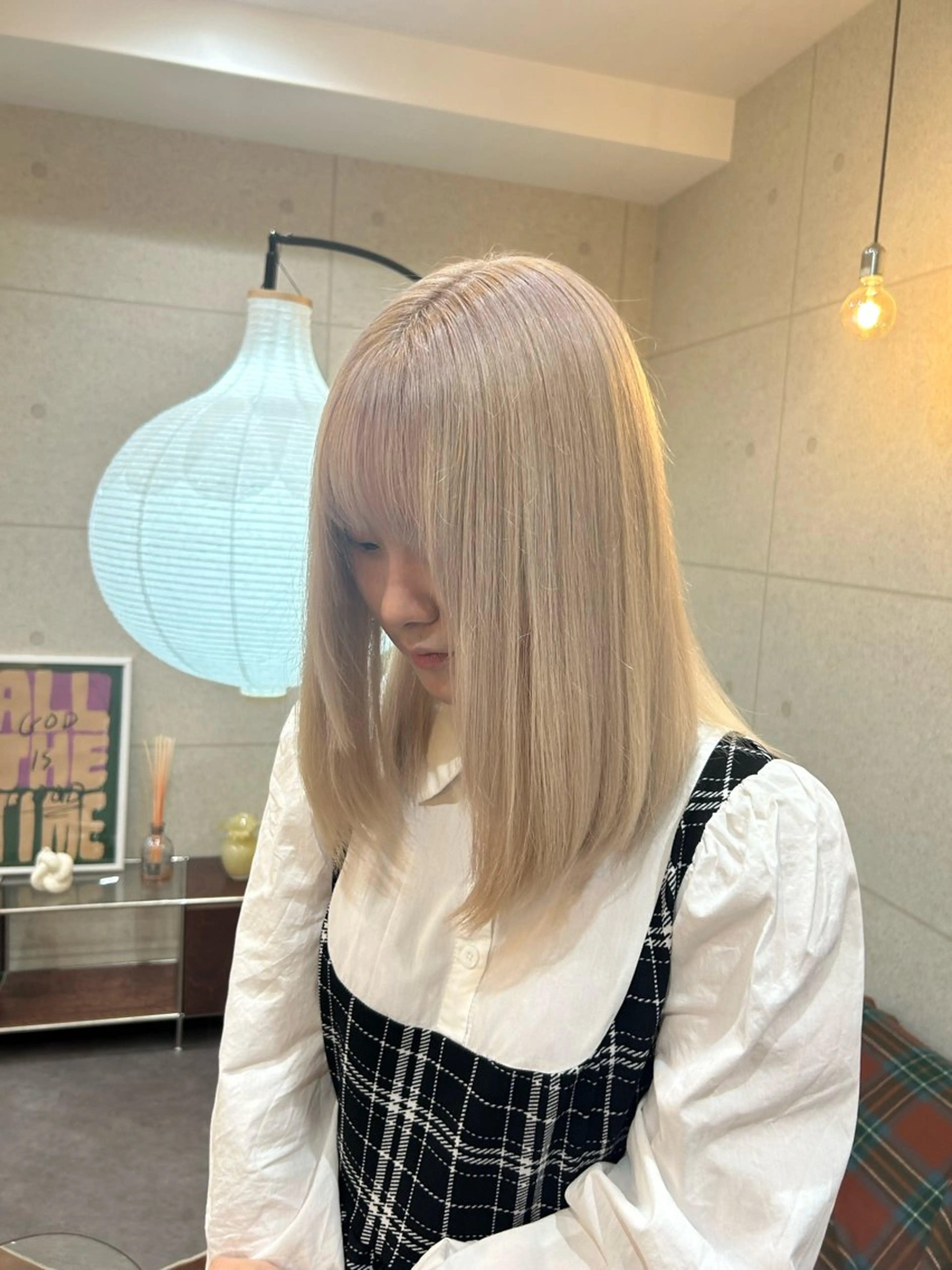 ミディアム lucia RYOのヘアスタイル