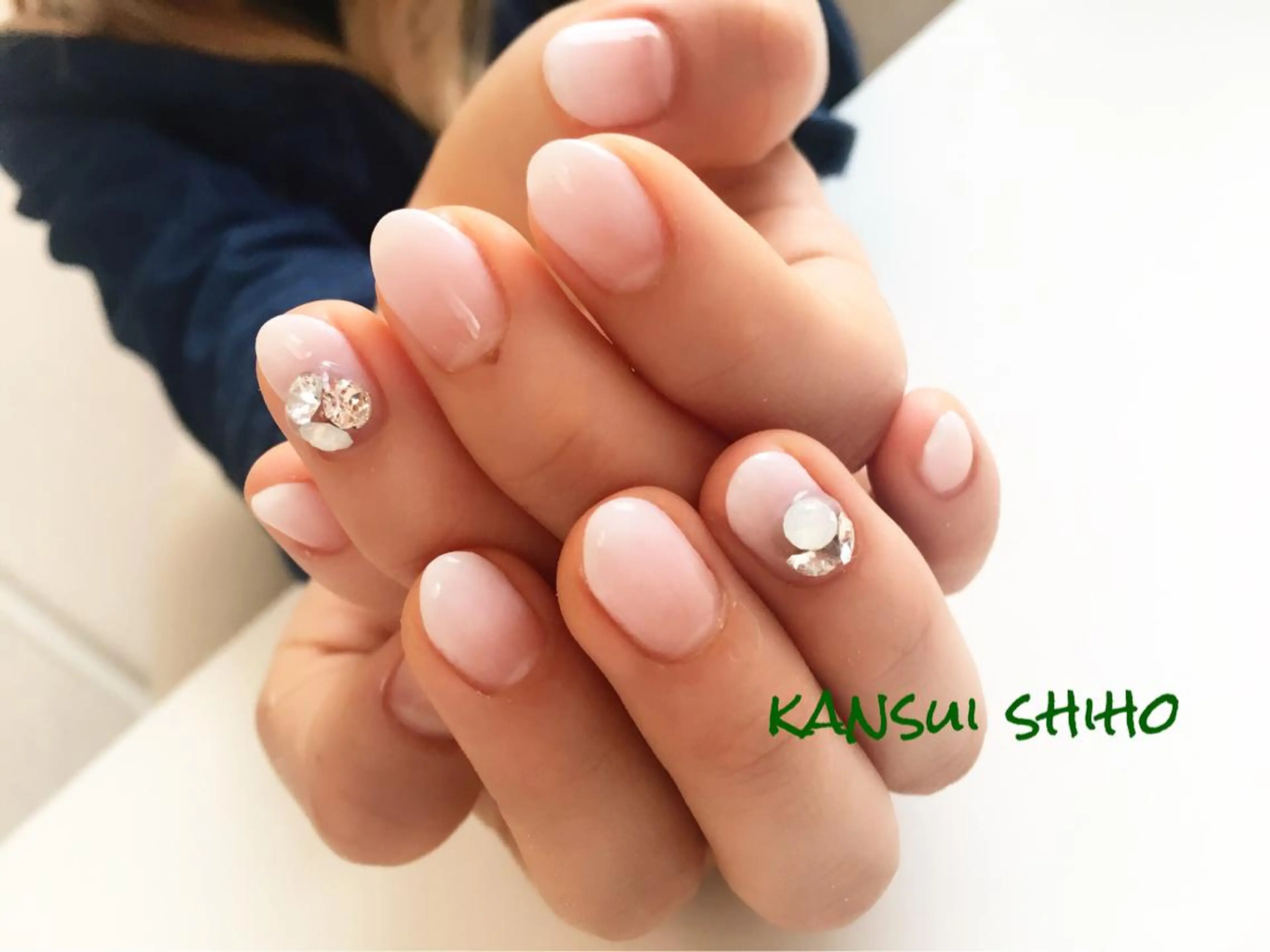 ネイル Elio 国泰寺のネイルデザイン