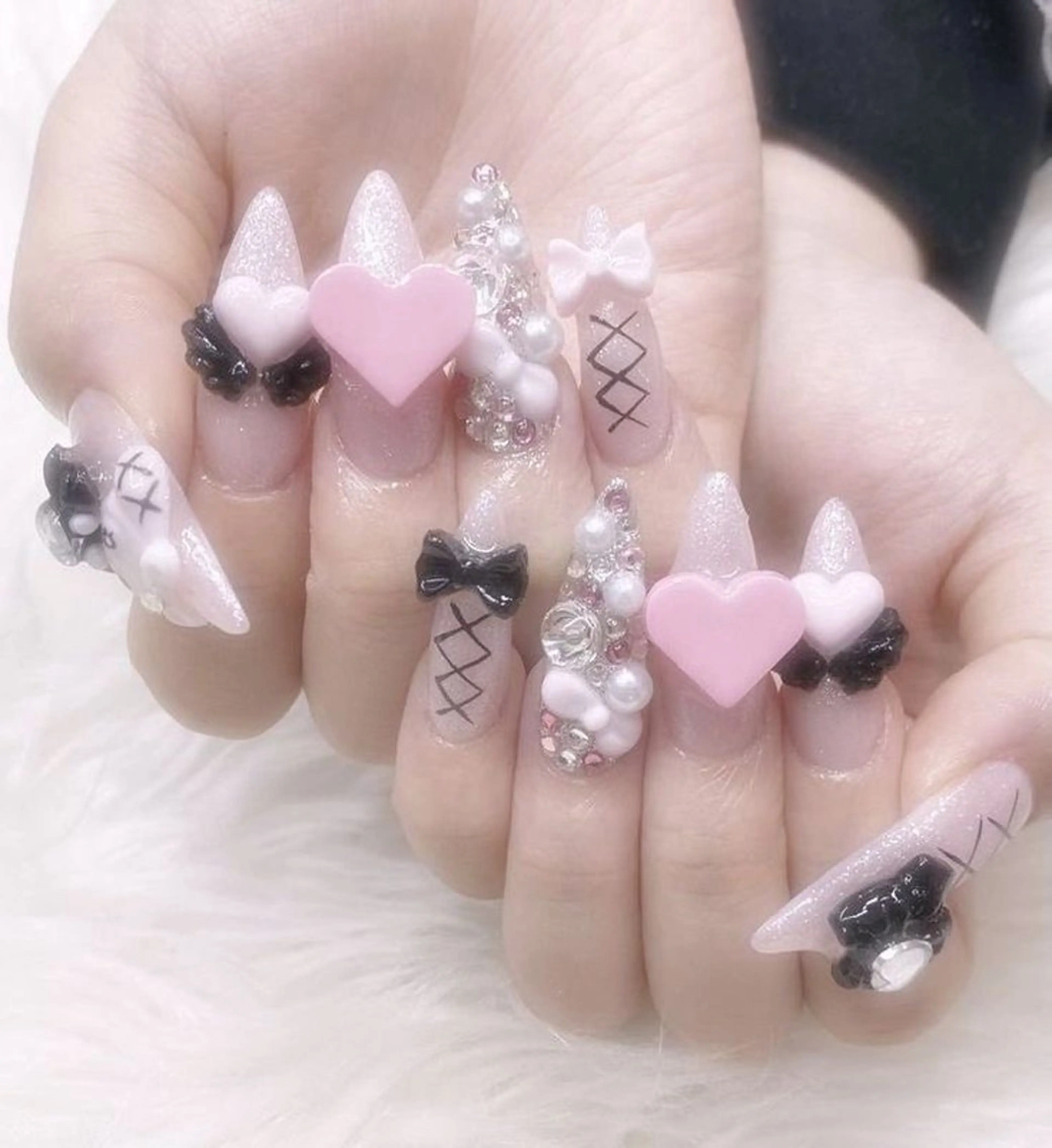 ネイル マグネットネイル ミラーネイル ニュアンスネイル ピンク ネイルチップ Lee Nailsのネイルデザイン