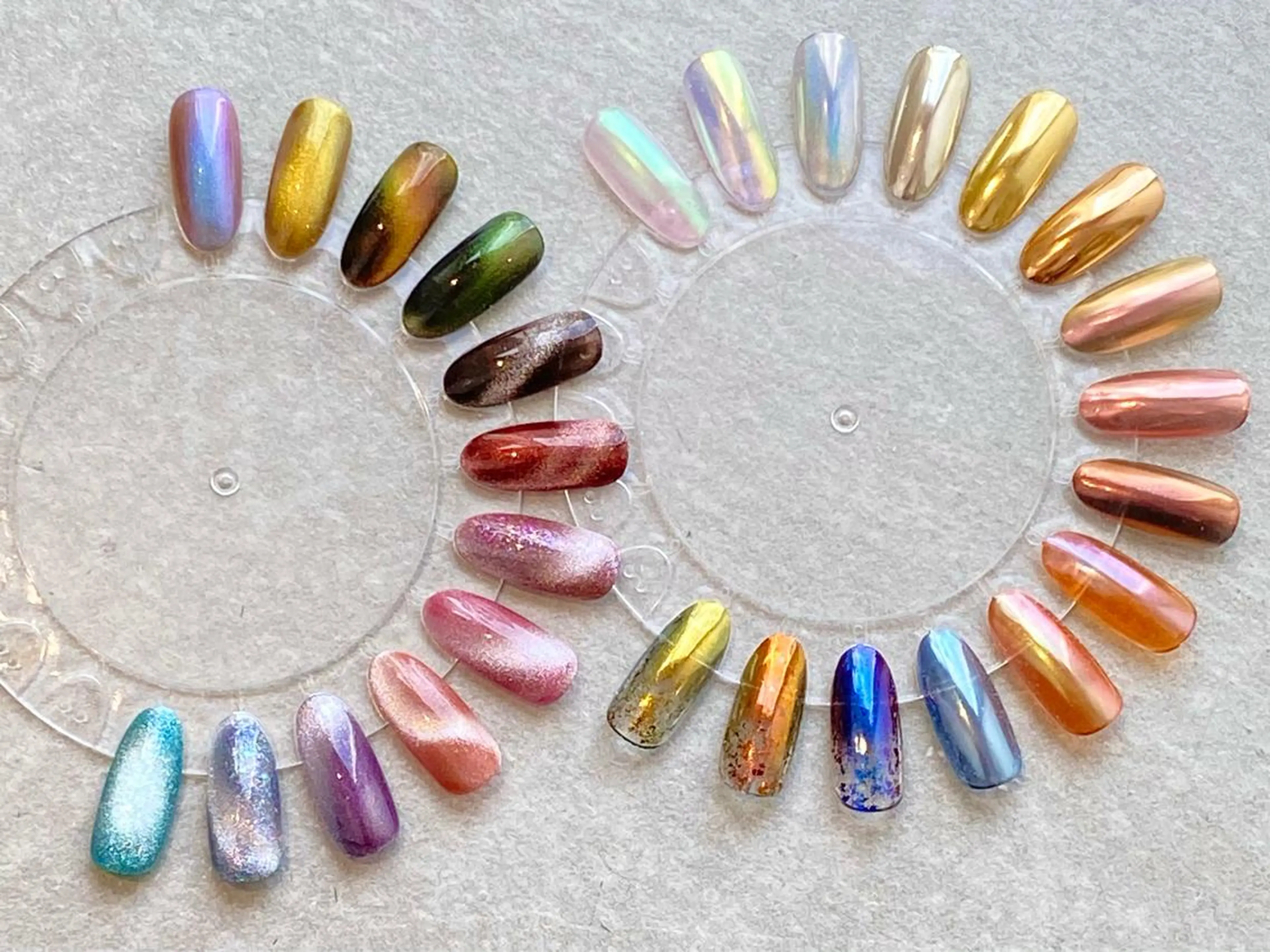 人気NO4🦄マグネットネイルorミラーネイル(ワンカラー)オフなし☆パラジェル使用の写真