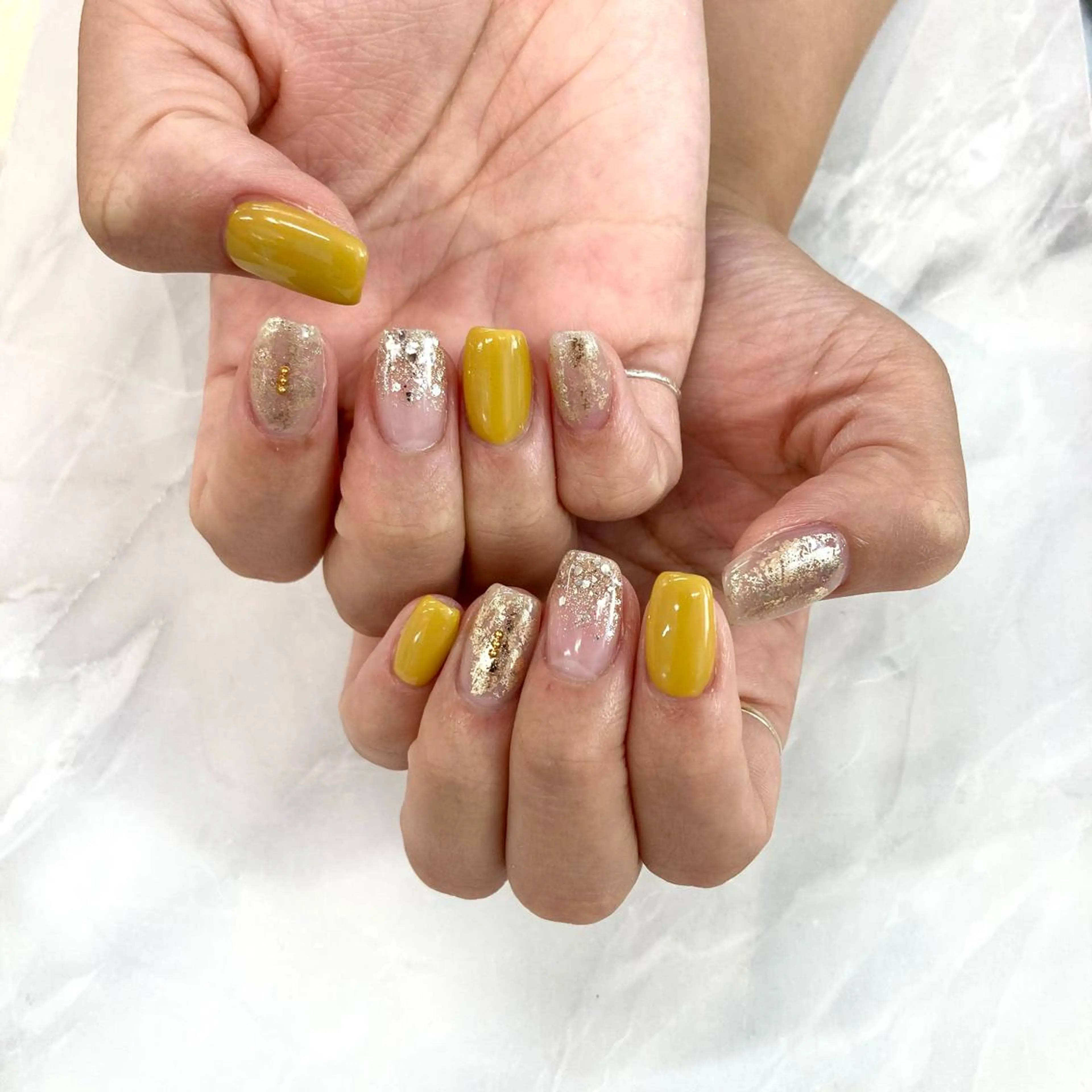 ネイル 黄色 KODA308 Saoriのネイルデザイン
