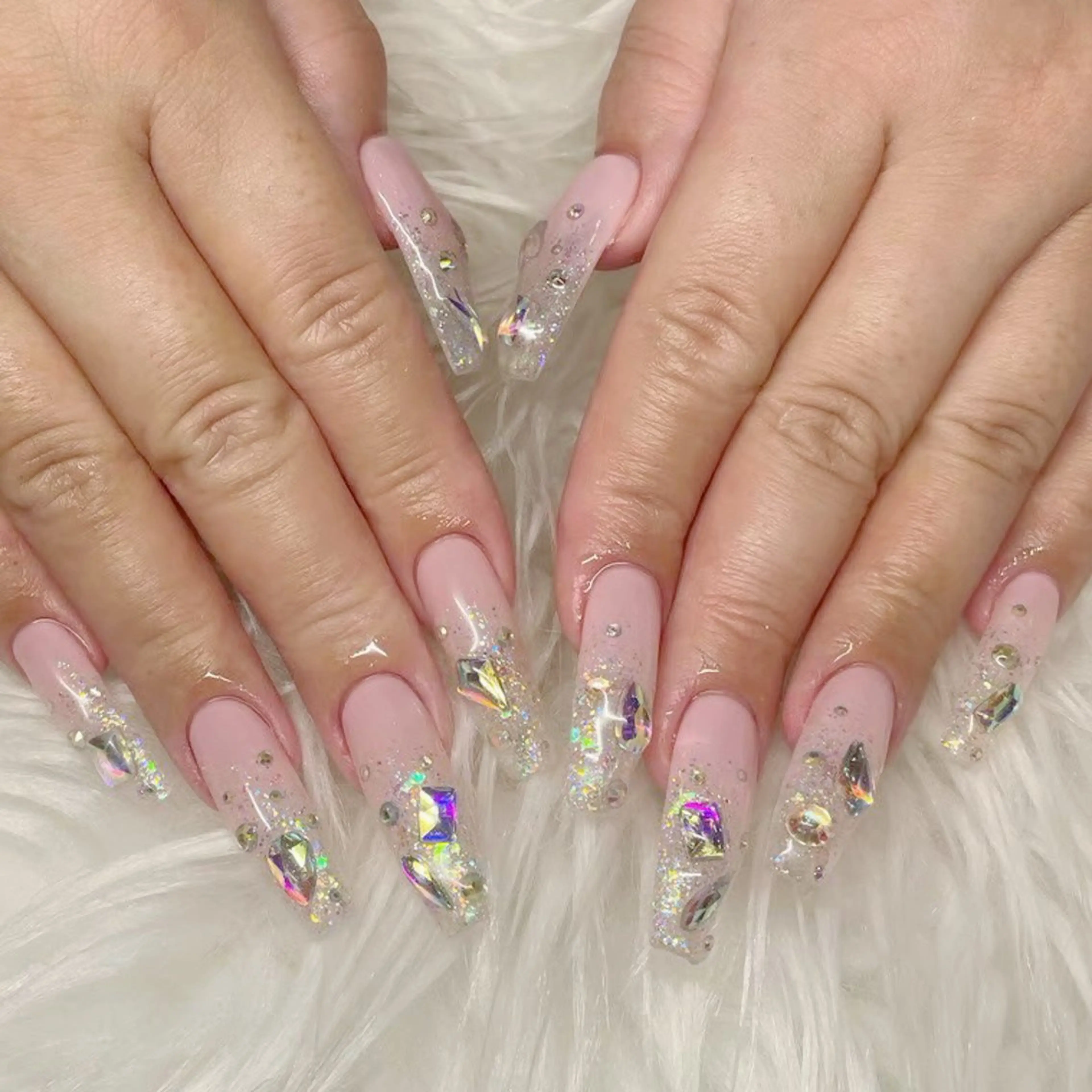 ネイル ハンドネイル Arva Manaのネイルデザイン