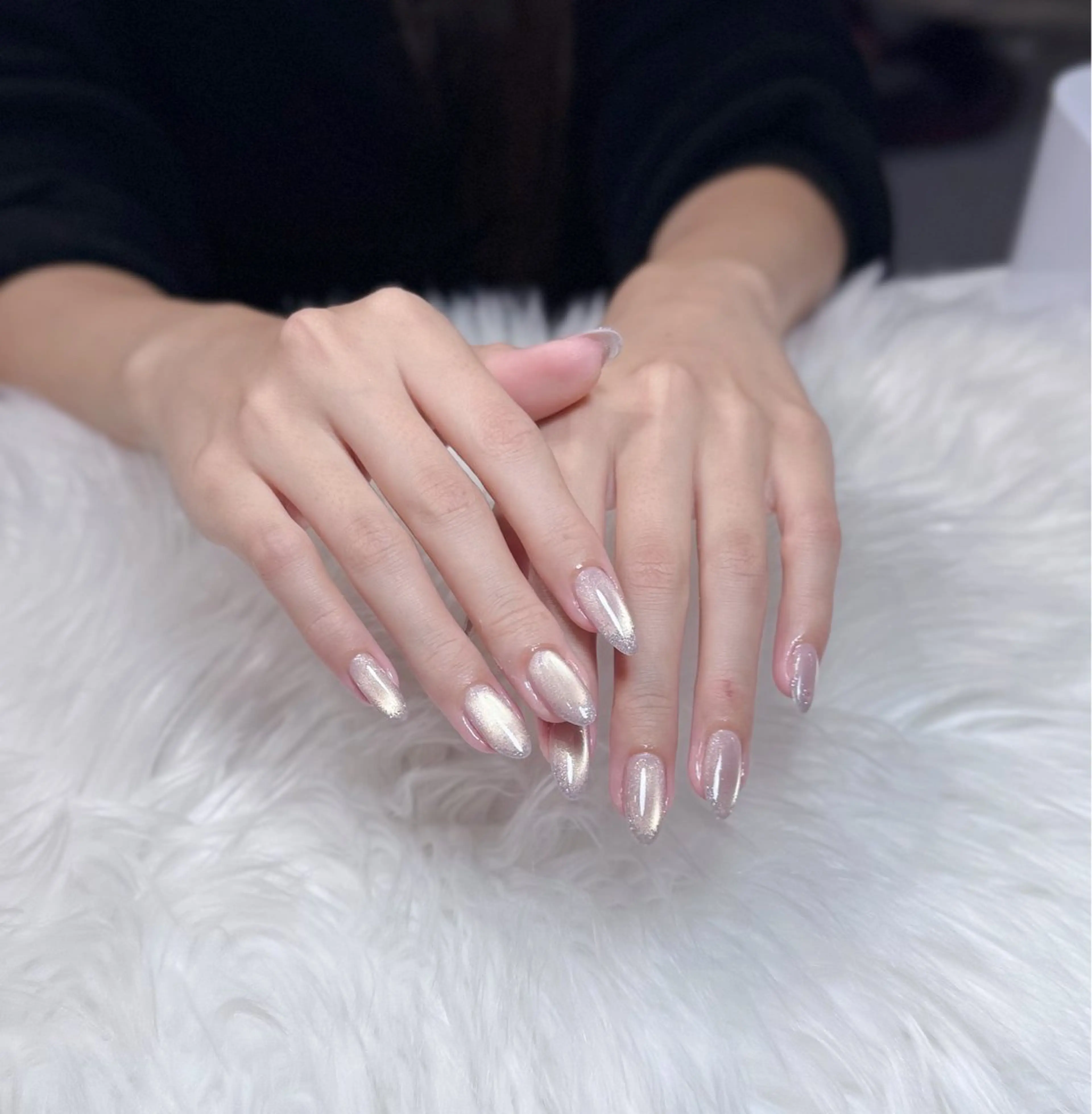 ネイル アートネイル オーロラネイル ジェルネイル 韓国ネイル ロングネイル ハンドネイル Nichi Nailsのネイルデザイン