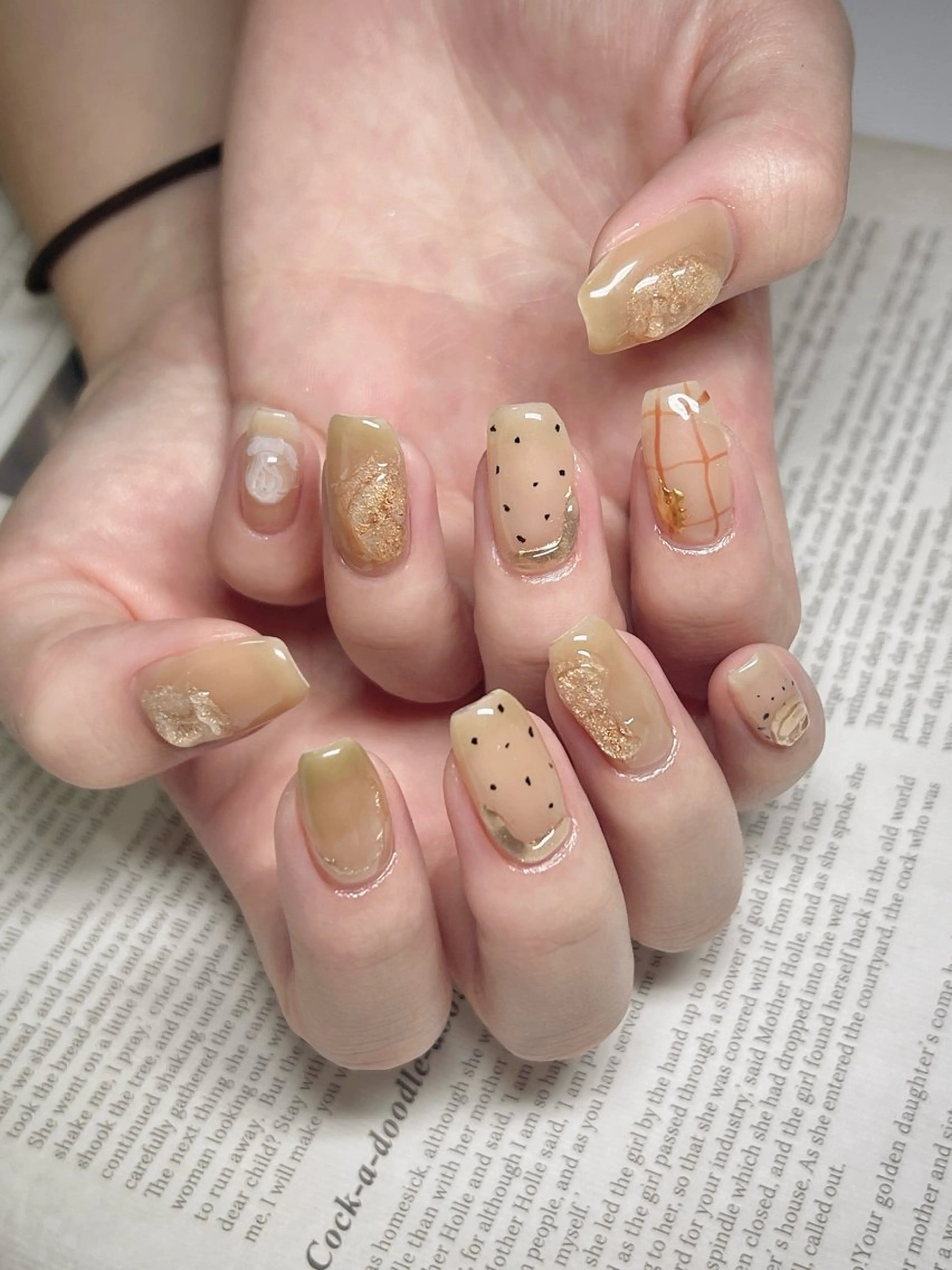 ネイル Rarity ネイルサロンのネイルデザイン