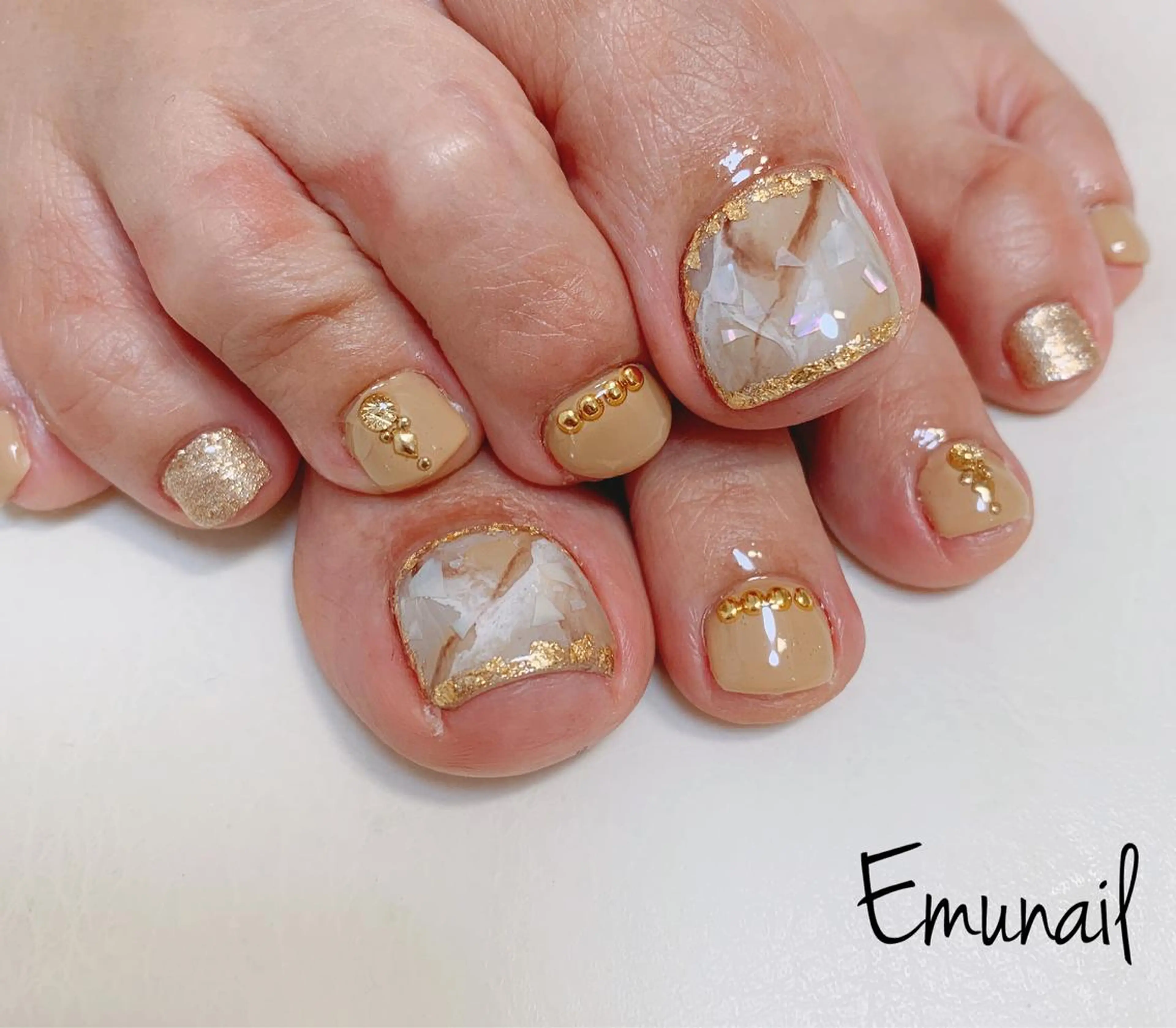 ネイル フットネイル Emu Nailのネイルデザイン