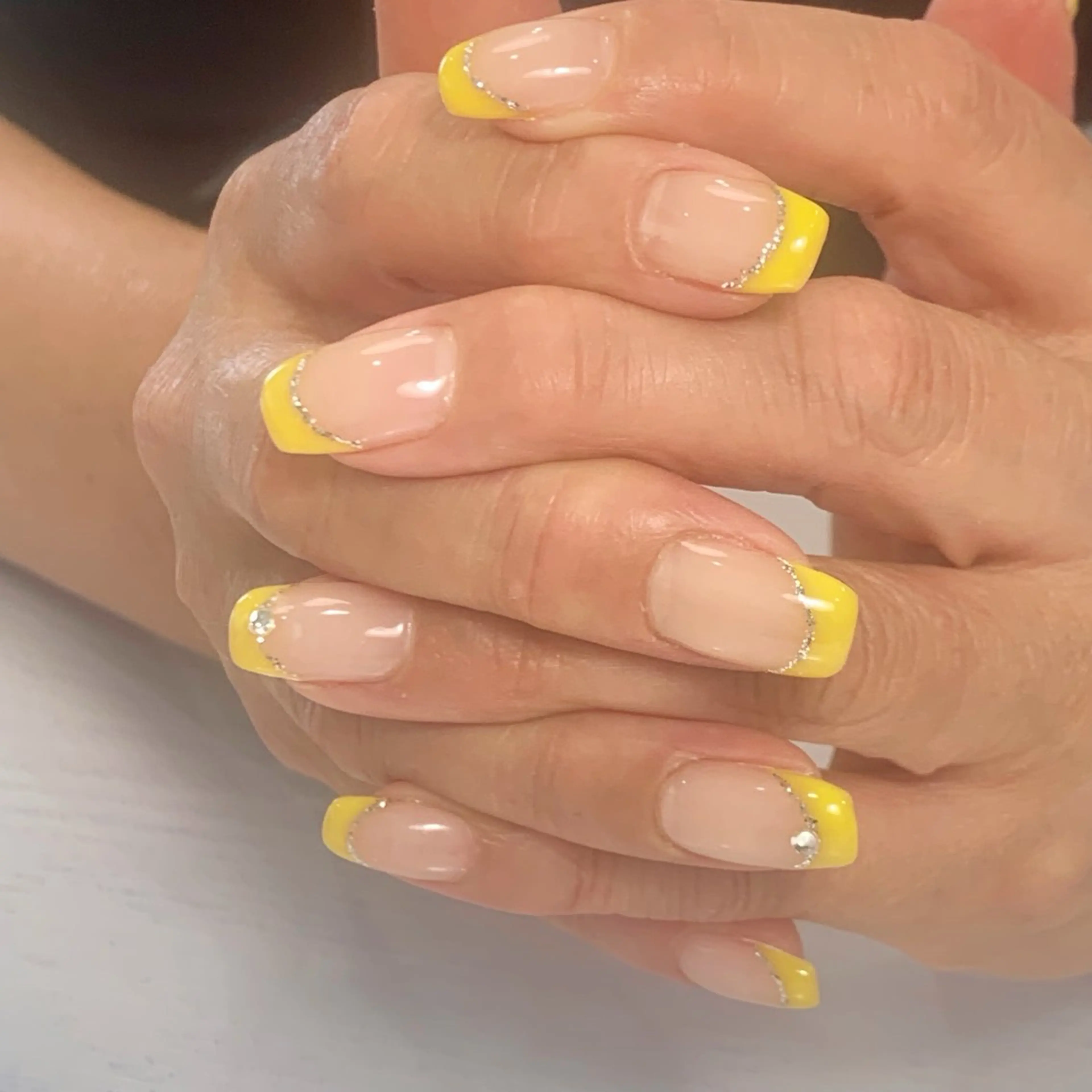 フレンチネイル／オフなし／ベースはパラジェル使用の写真