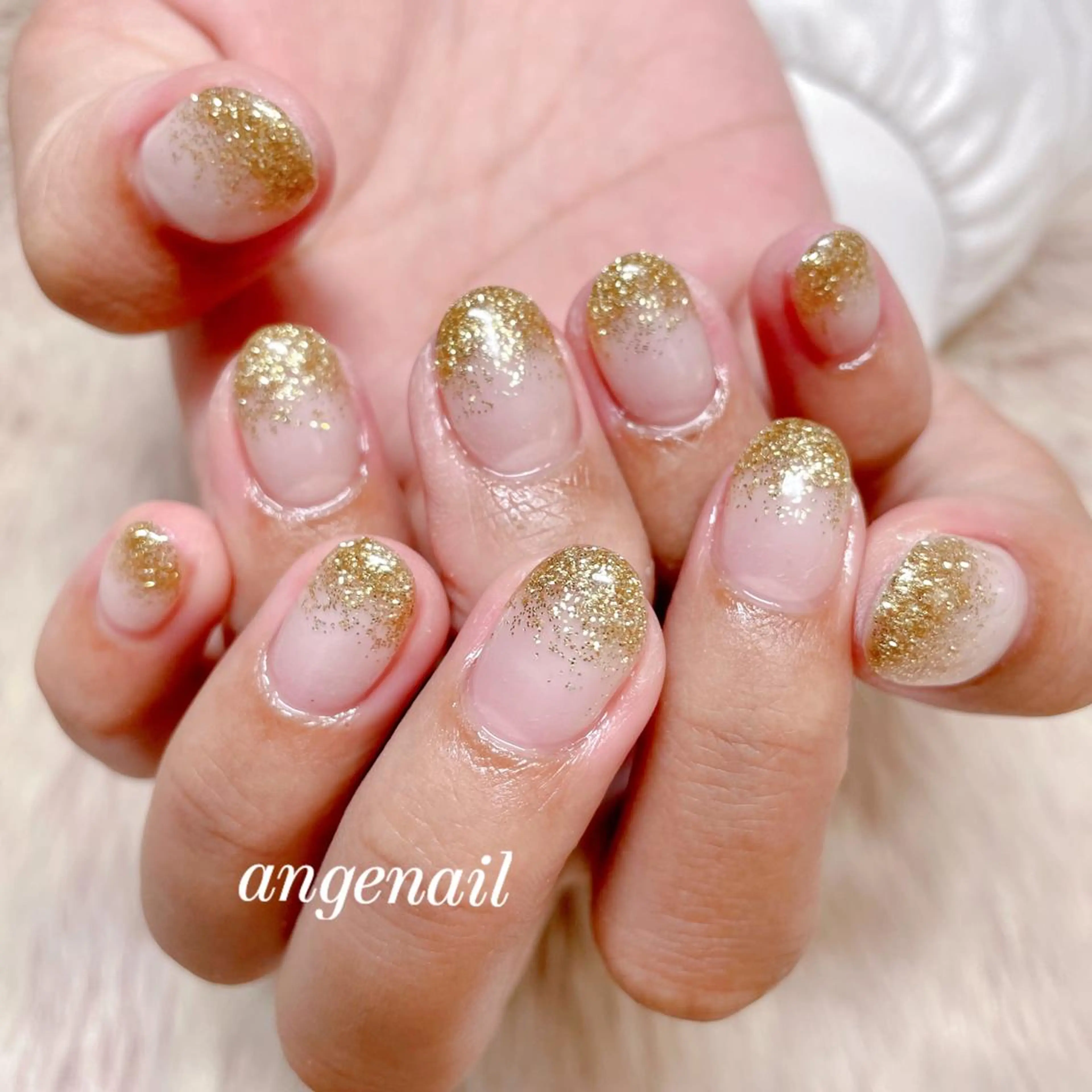 ネイル ハンドネイル オーナーネイリスト MAKIのネイルデザイン