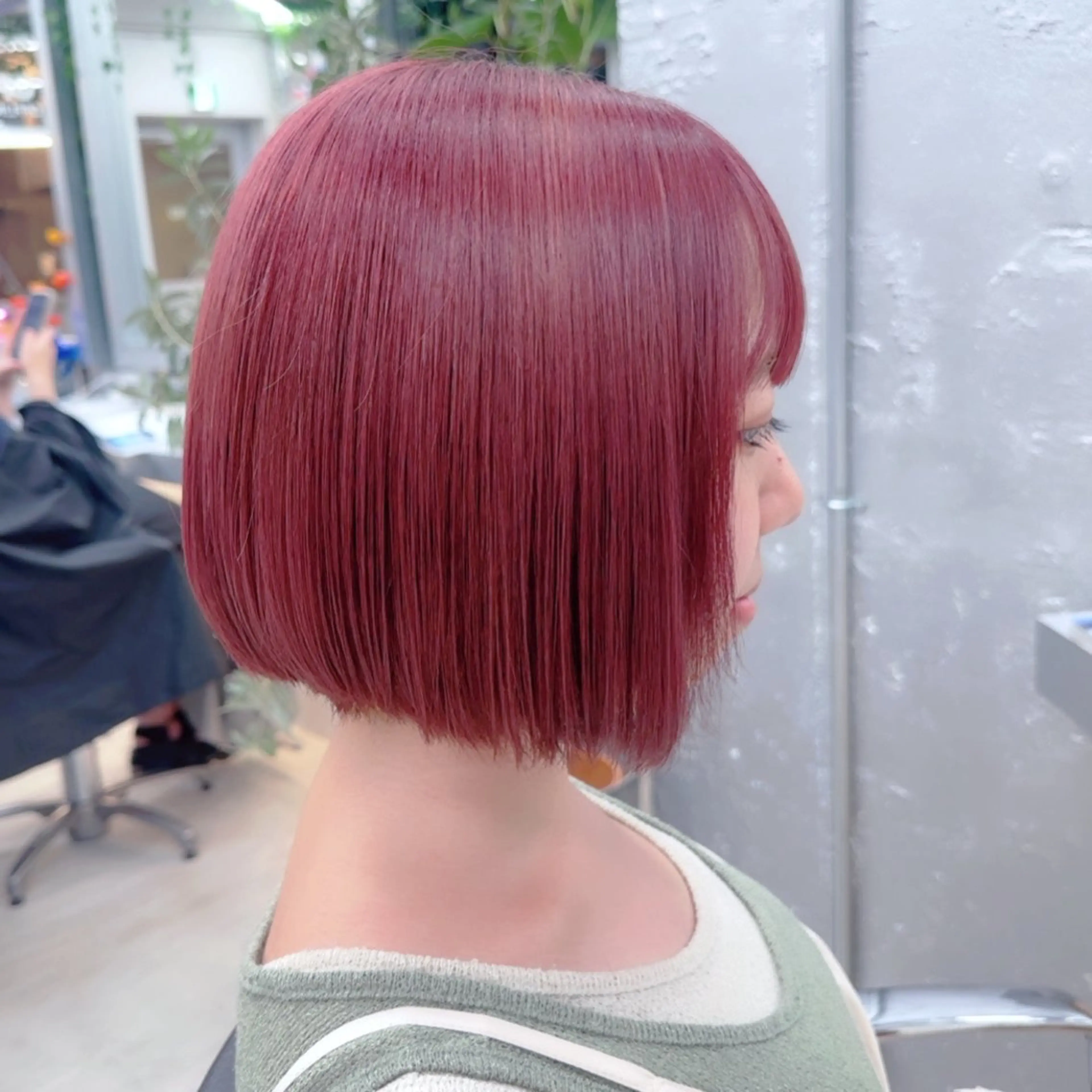 ショート カラー ヘアカラー トリートメント 岡野 静華のヘアスタイル