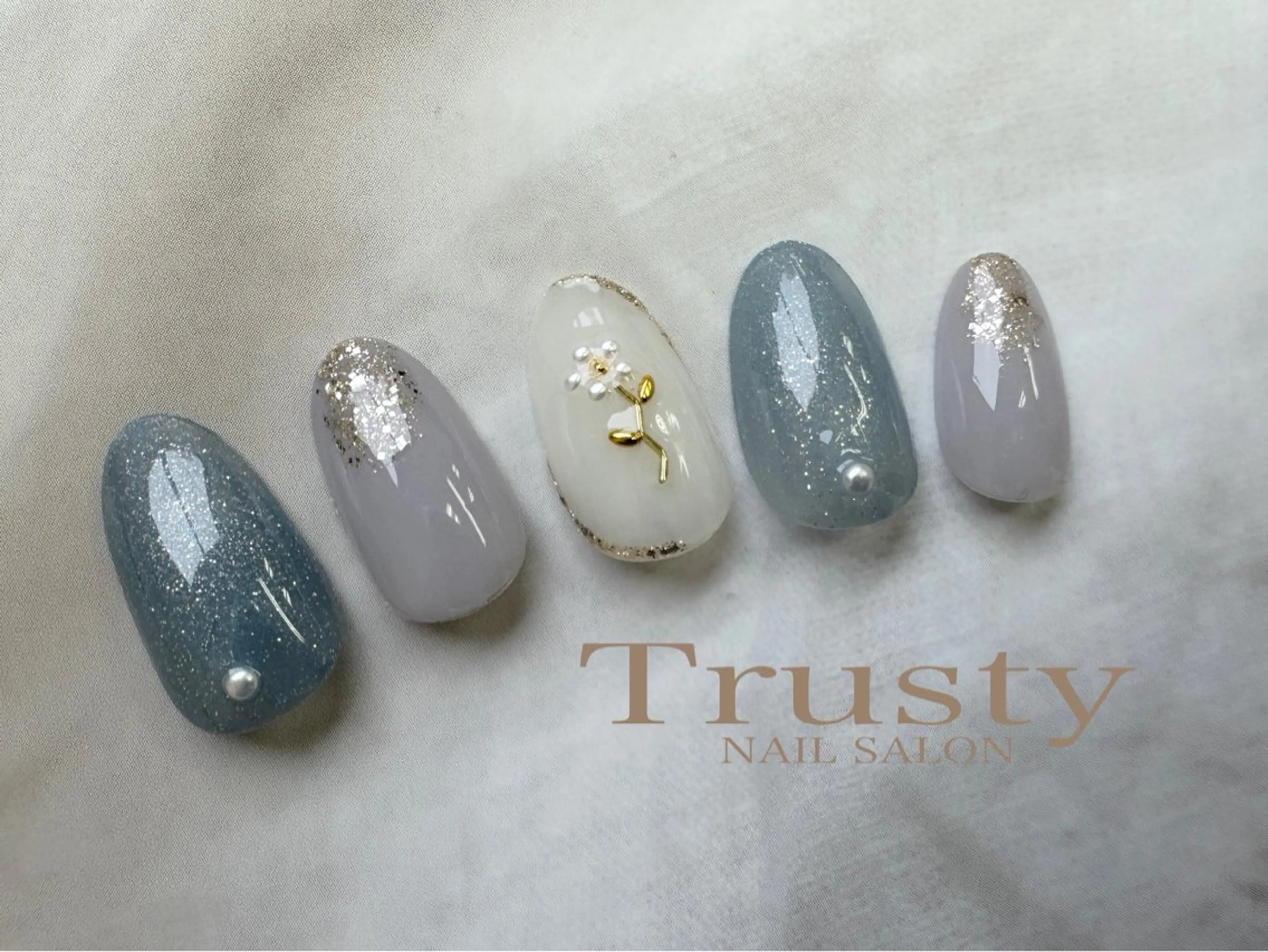 ネイル Trusty新小岩 杉山のネイルデザイン